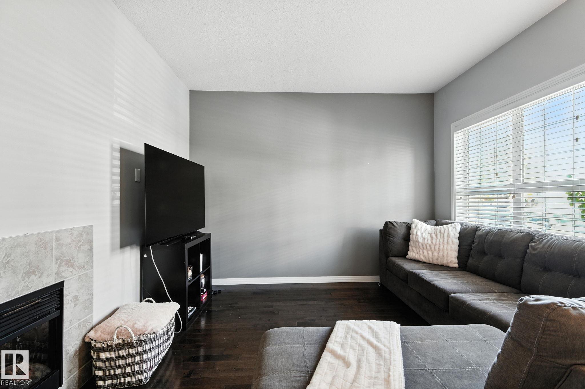 Photo 5 at 4481 Mccrae Avenue NW, Griesbach, Edmonton