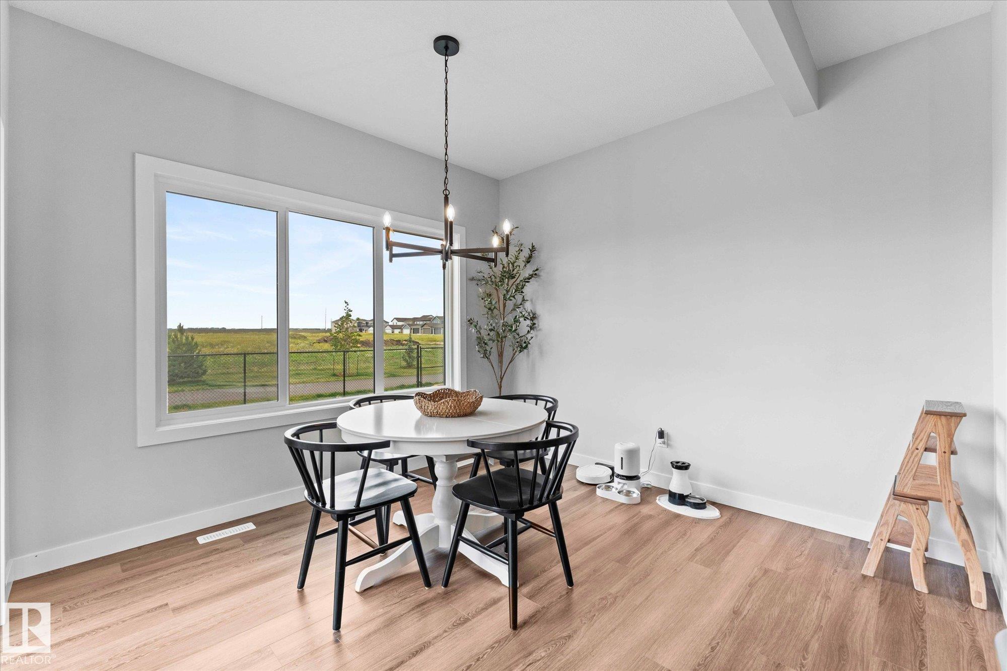 Photo 9 at 17 Sumac Close, Sienna, Fort Saskatchewan