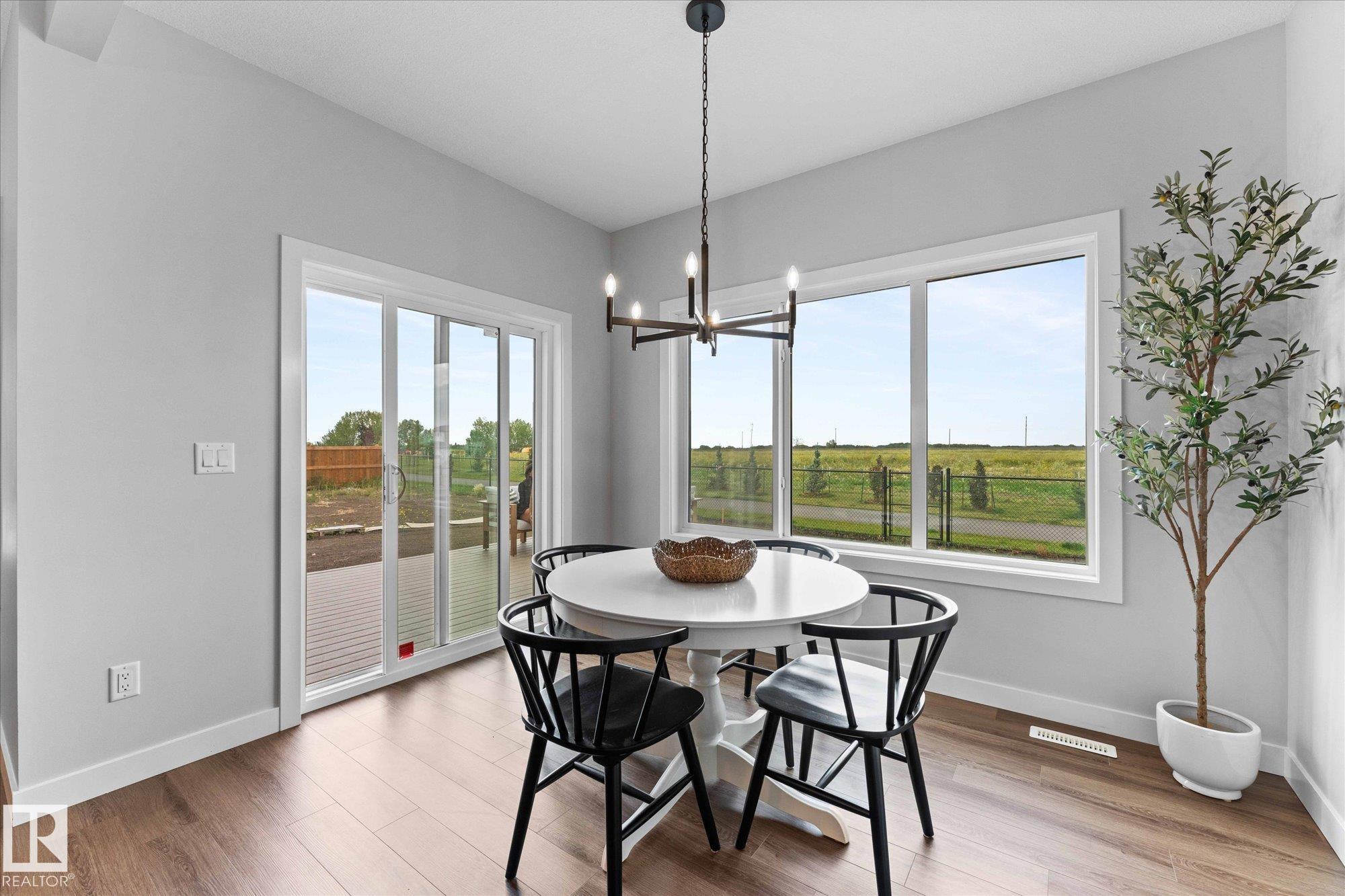 Photo 10 at 17 Sumac Close, Sienna, Fort Saskatchewan