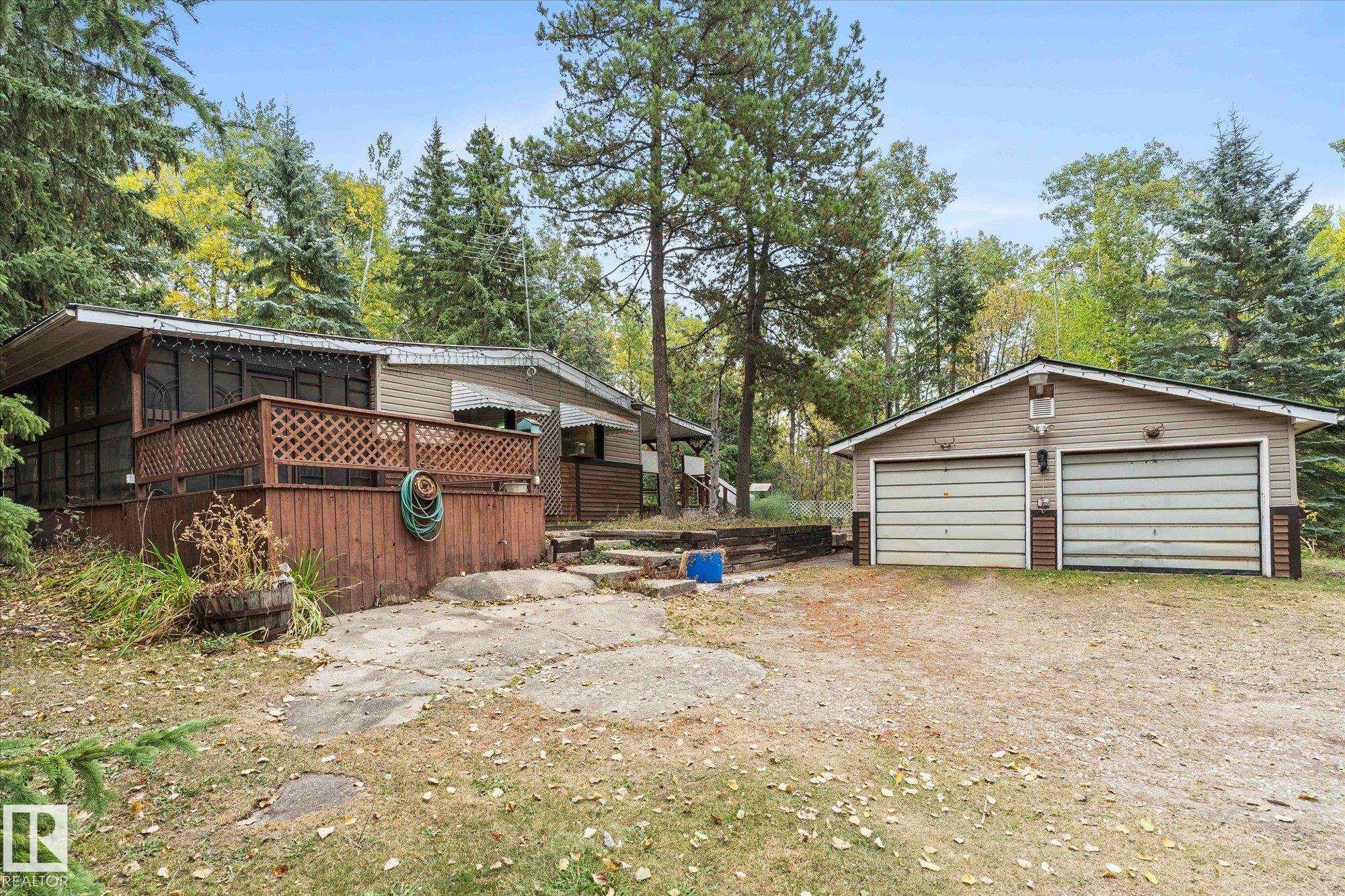 Photo 29 at 412 & 411 - 53303 Rge Road 31, Meso West I, Rural Parkland County