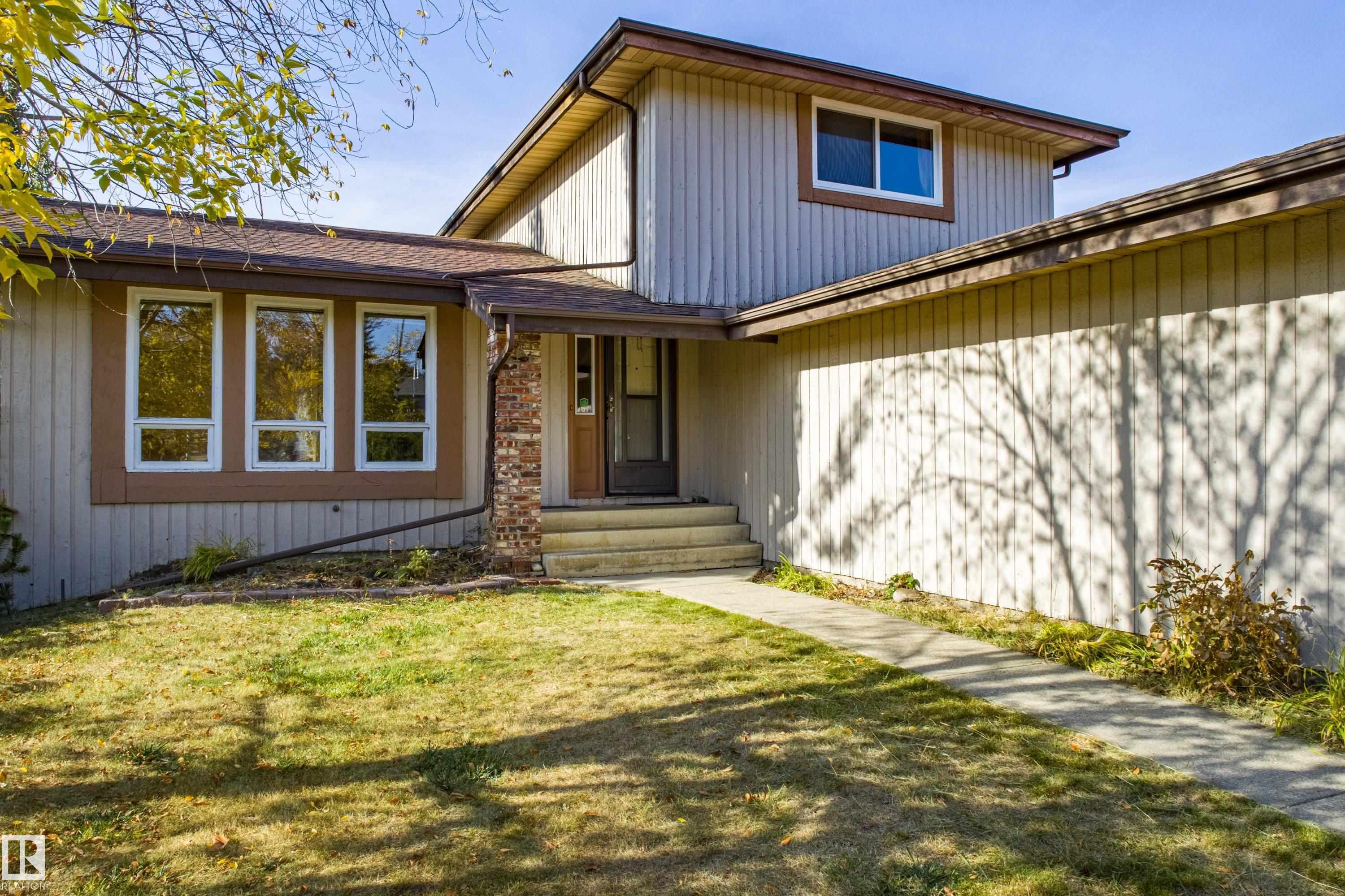 59 Woodcrest Avenue, Woodlands, St. Albert 