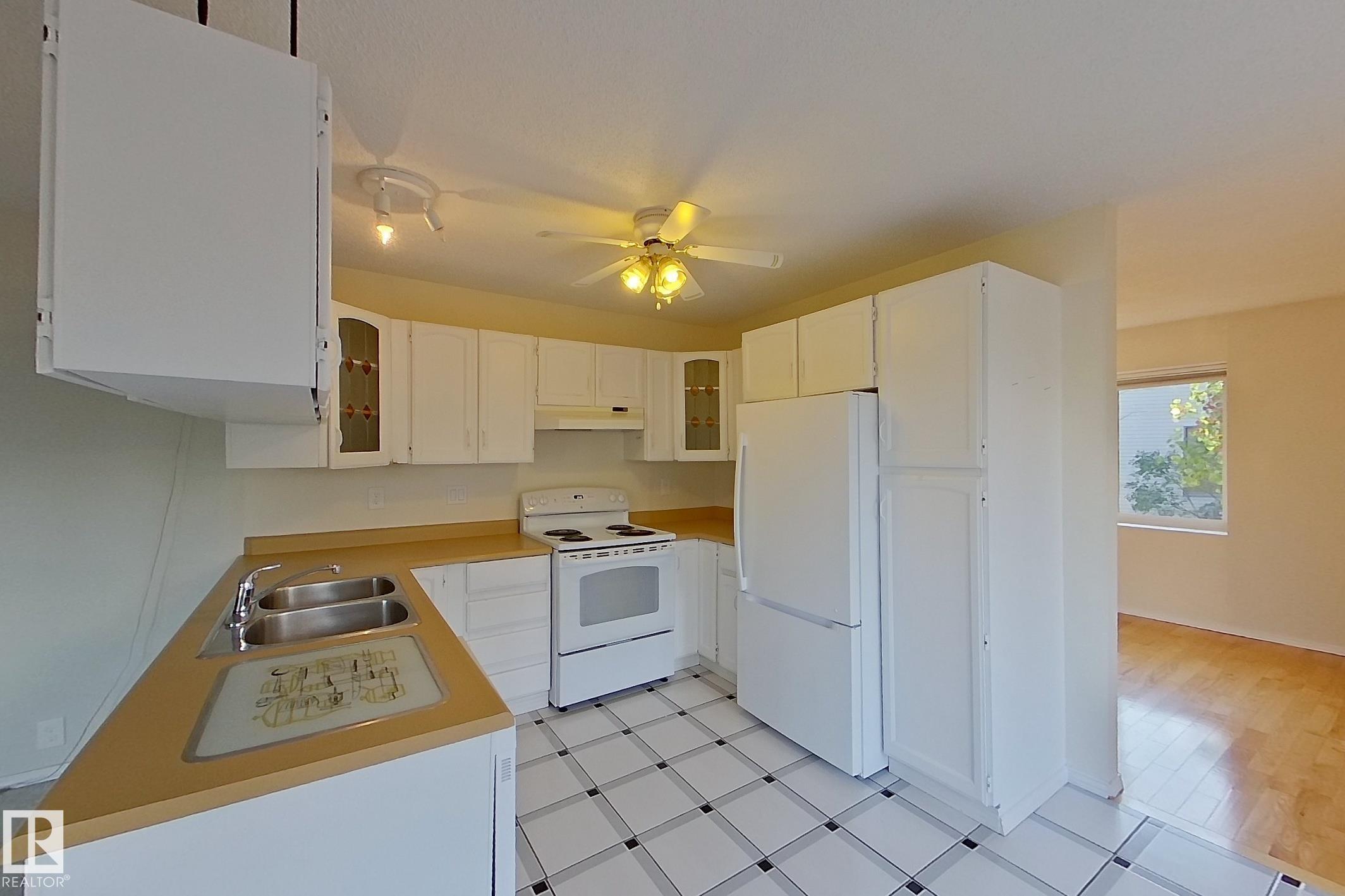 Photo 12 at 59 Woodcrest Avenue, Woodlands, St. Albert
