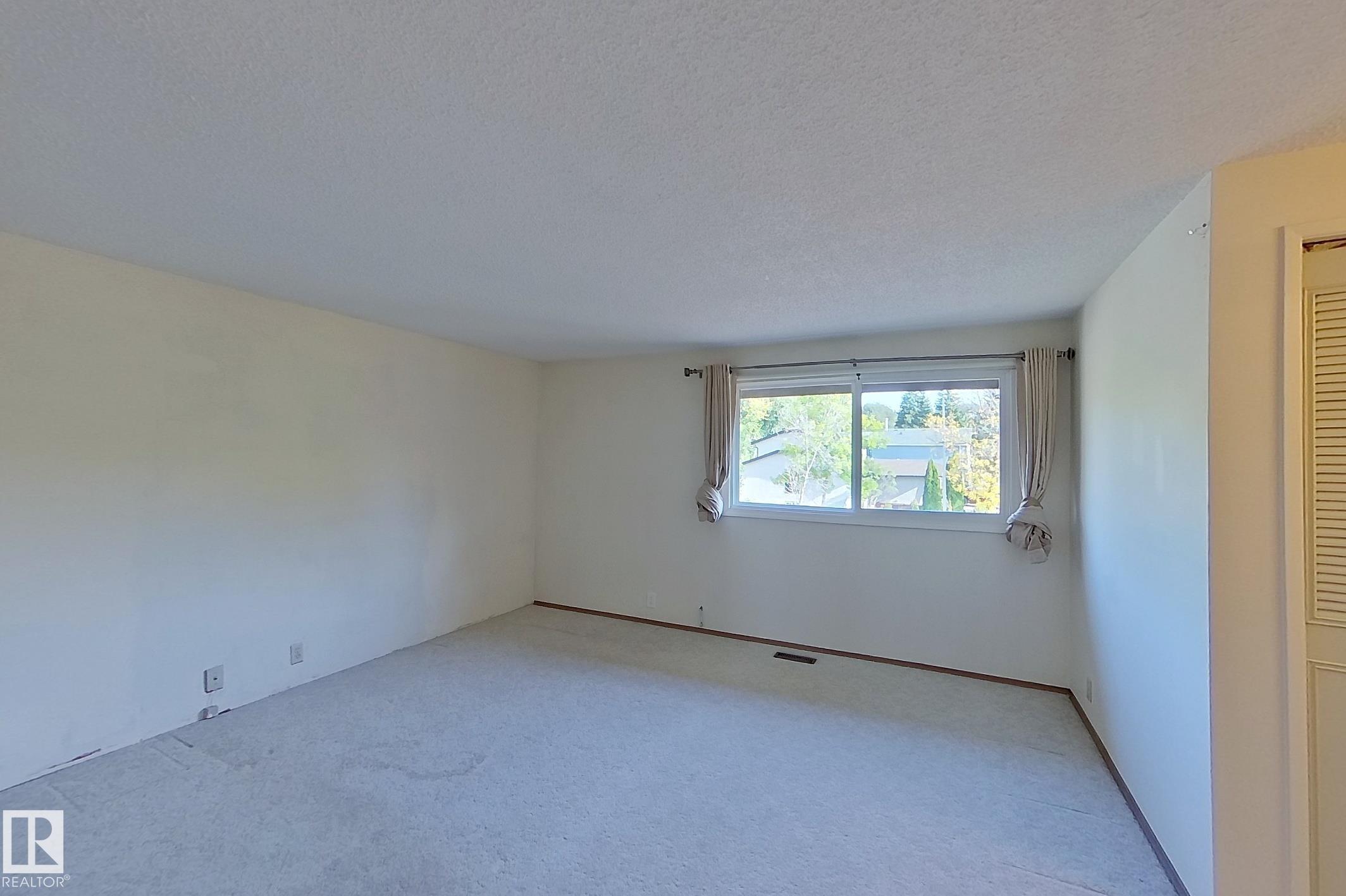 Photo 23 at 59 Woodcrest Avenue, Woodlands, St. Albert