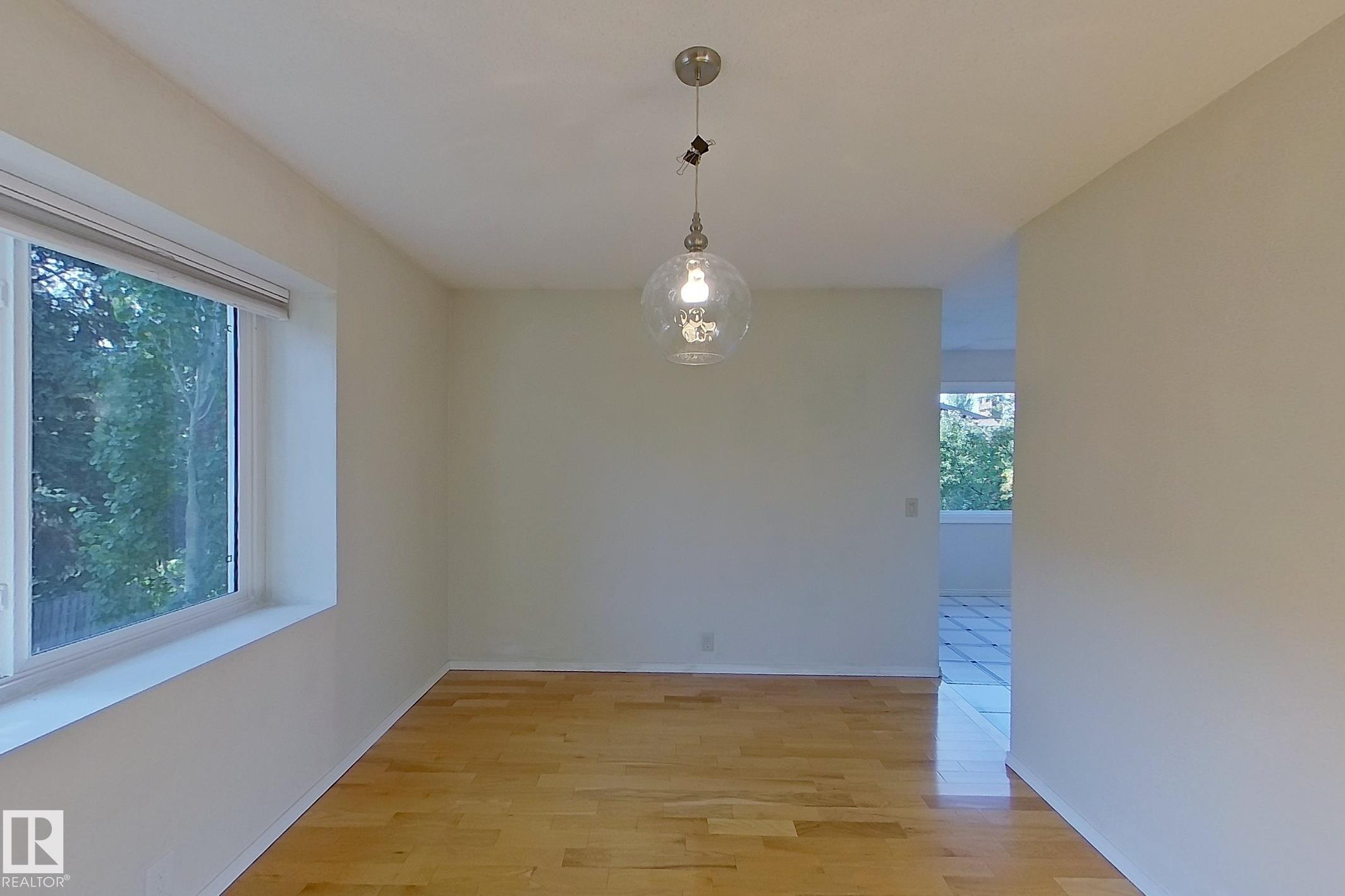 Photo 6 at 59 Woodcrest Avenue, Woodlands, St. Albert