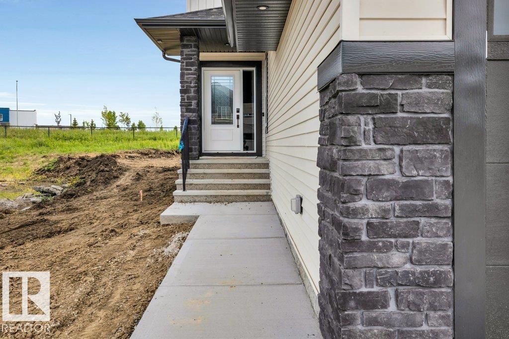 Photo 2 at 80 Hemingway Crescent, Harvest Ridge, Spruce Grove