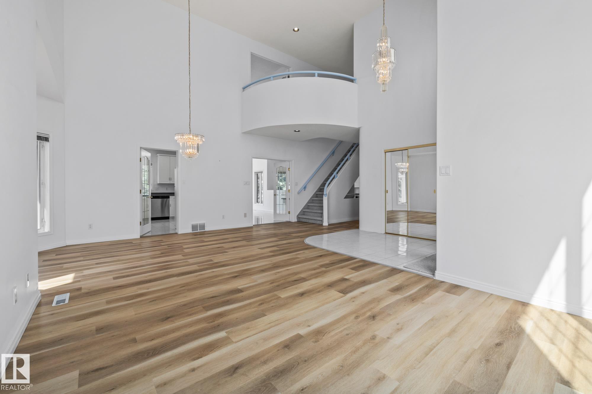 Photo 16 at 806 Reid Place NW, Rhatigan Ridge, Edmonton