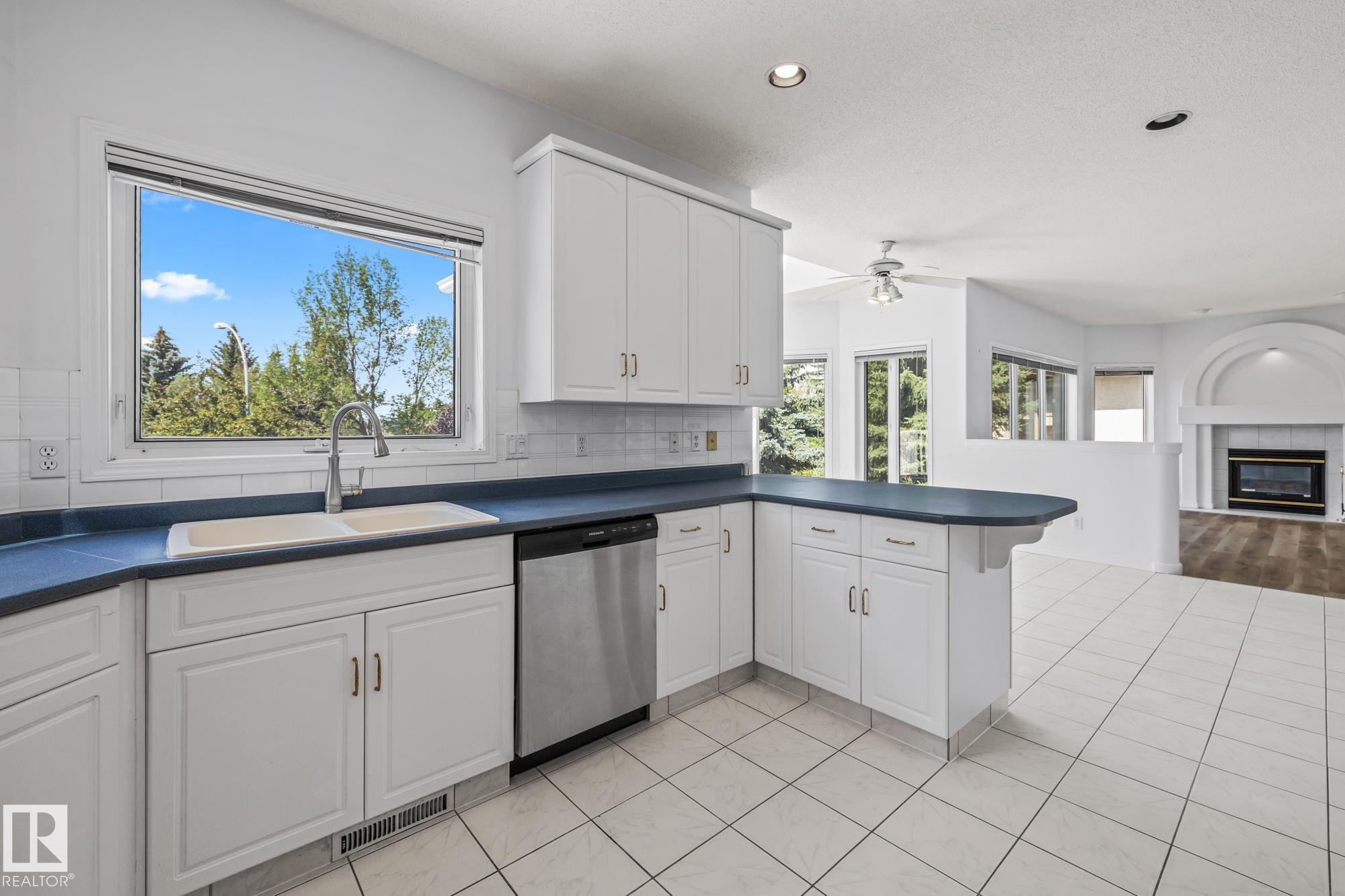 Photo 26 at 806 Reid Place NW, Rhatigan Ridge, Edmonton