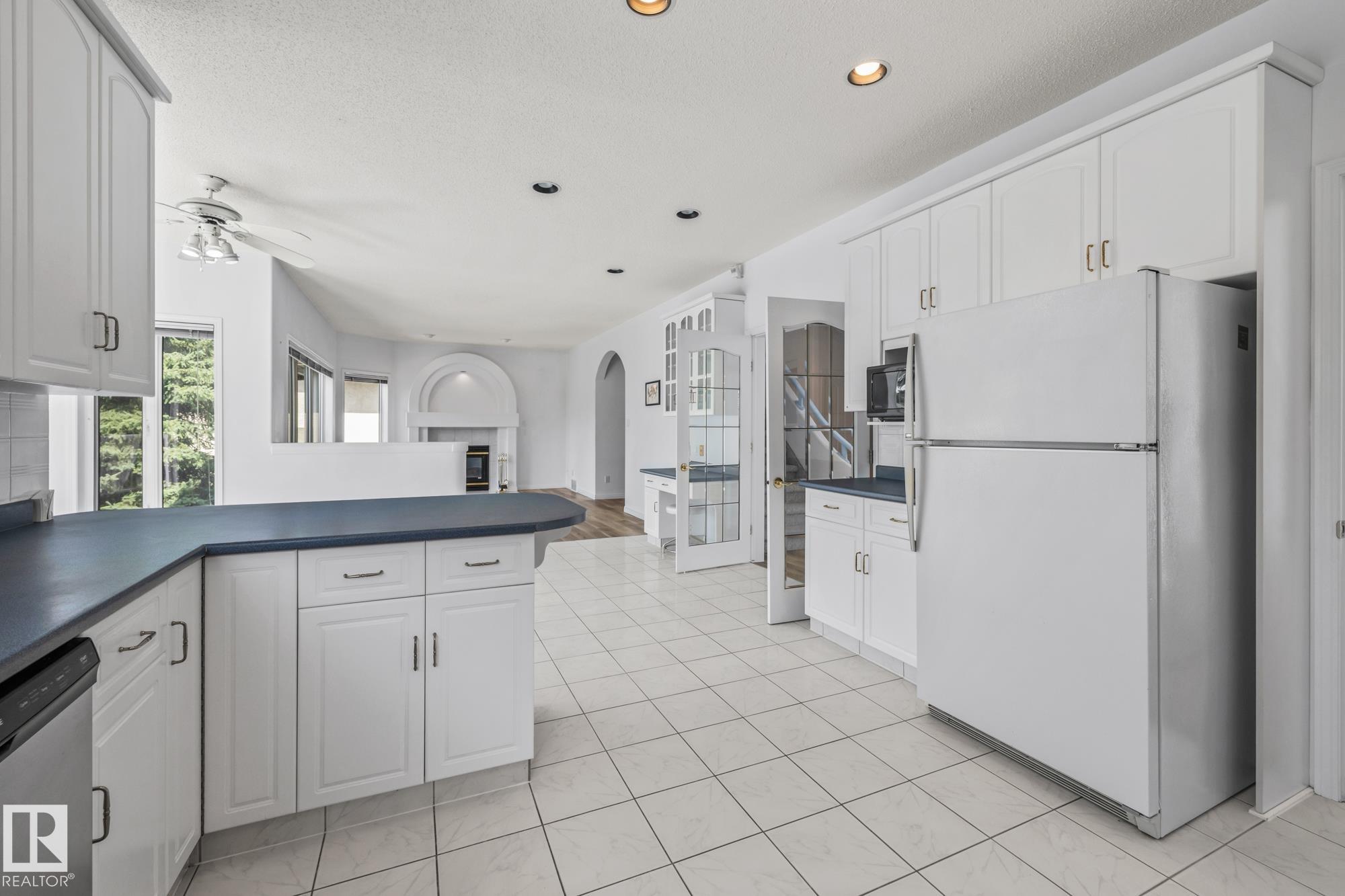 Photo 27 at 806 Reid Place NW, Rhatigan Ridge, Edmonton