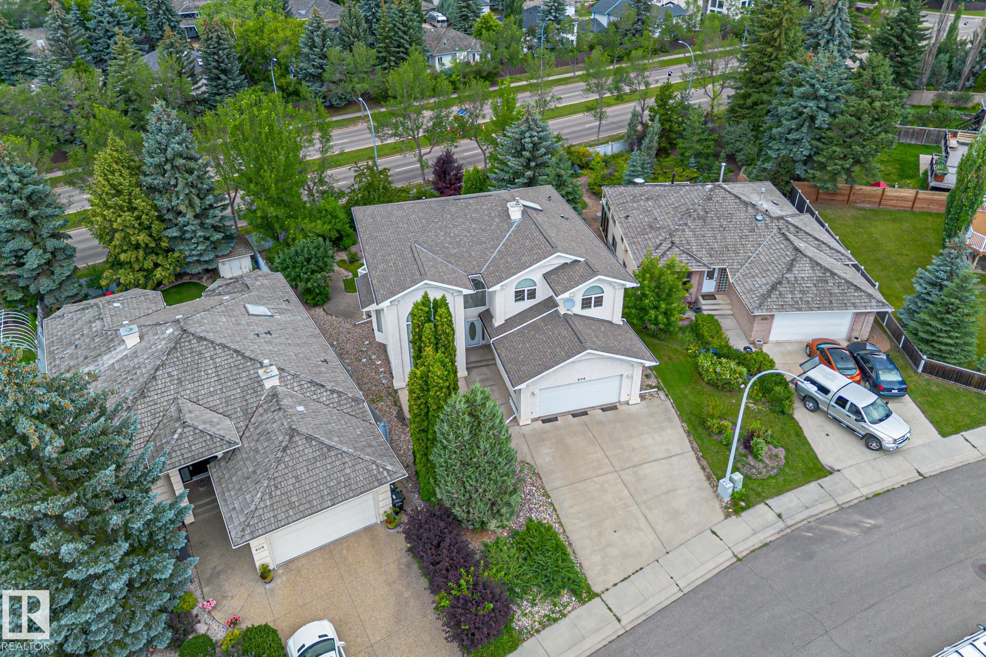 Photo 5 at 806 Reid Place NW, Rhatigan Ridge, Edmonton