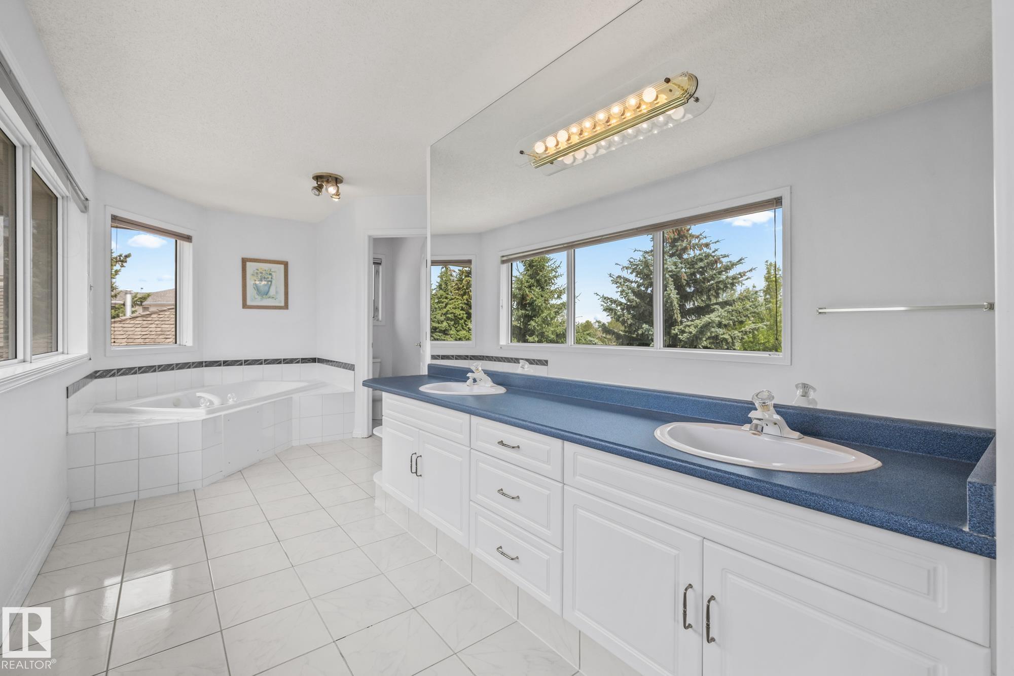 Photo 42 at 806 Reid Place NW, Rhatigan Ridge, Edmonton