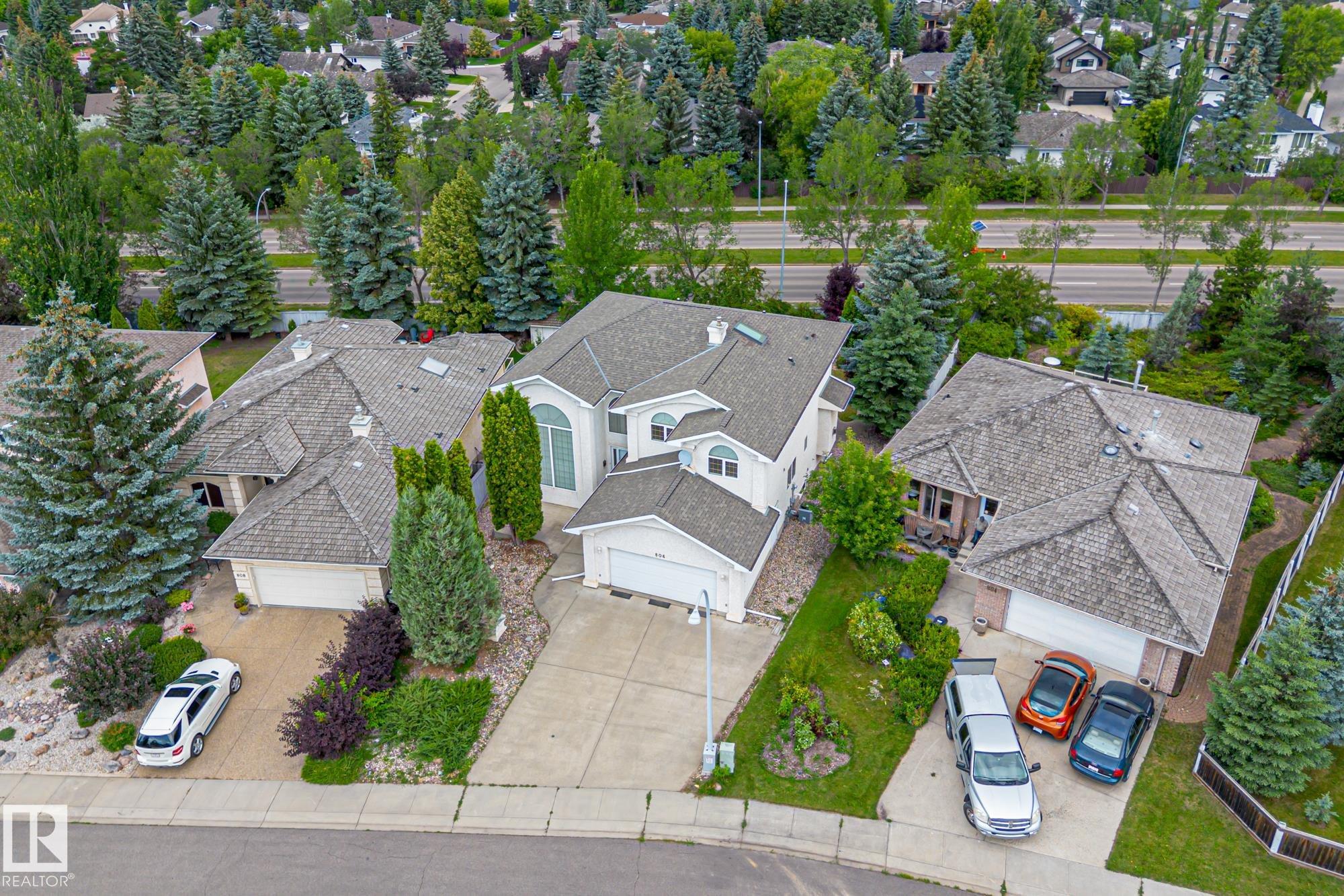 Photo 6 at 806 Reid Place NW, Rhatigan Ridge, Edmonton