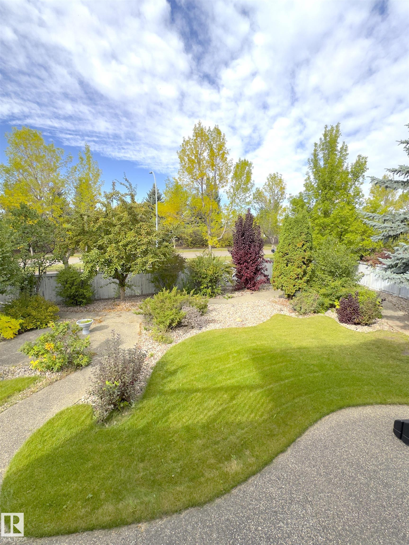 Photo 70 at 806 Reid Place NW, Rhatigan Ridge, Edmonton