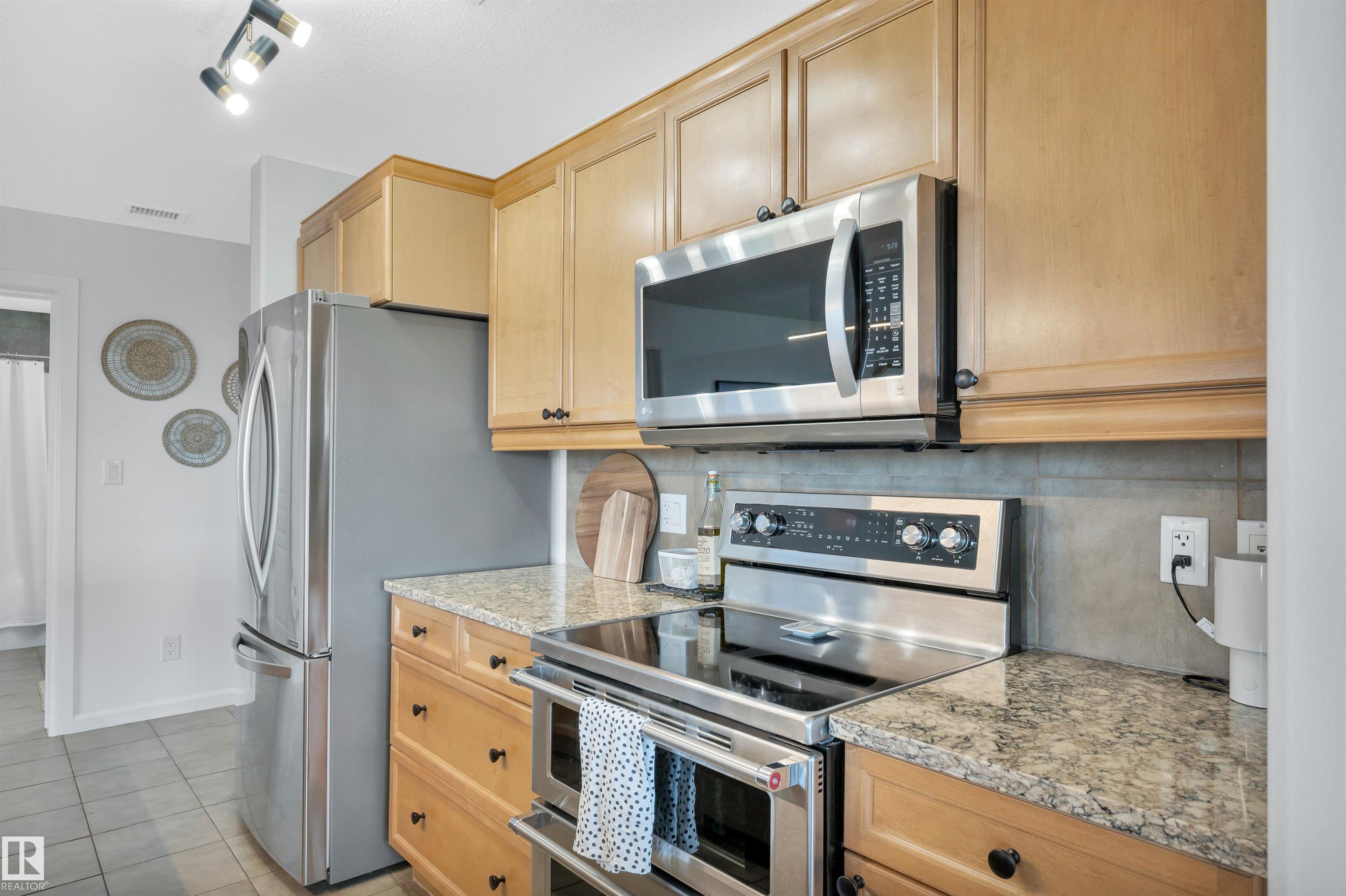 Photo 19 at 311 - 400 Palisades Way, Centennial Village, Sherwood Park