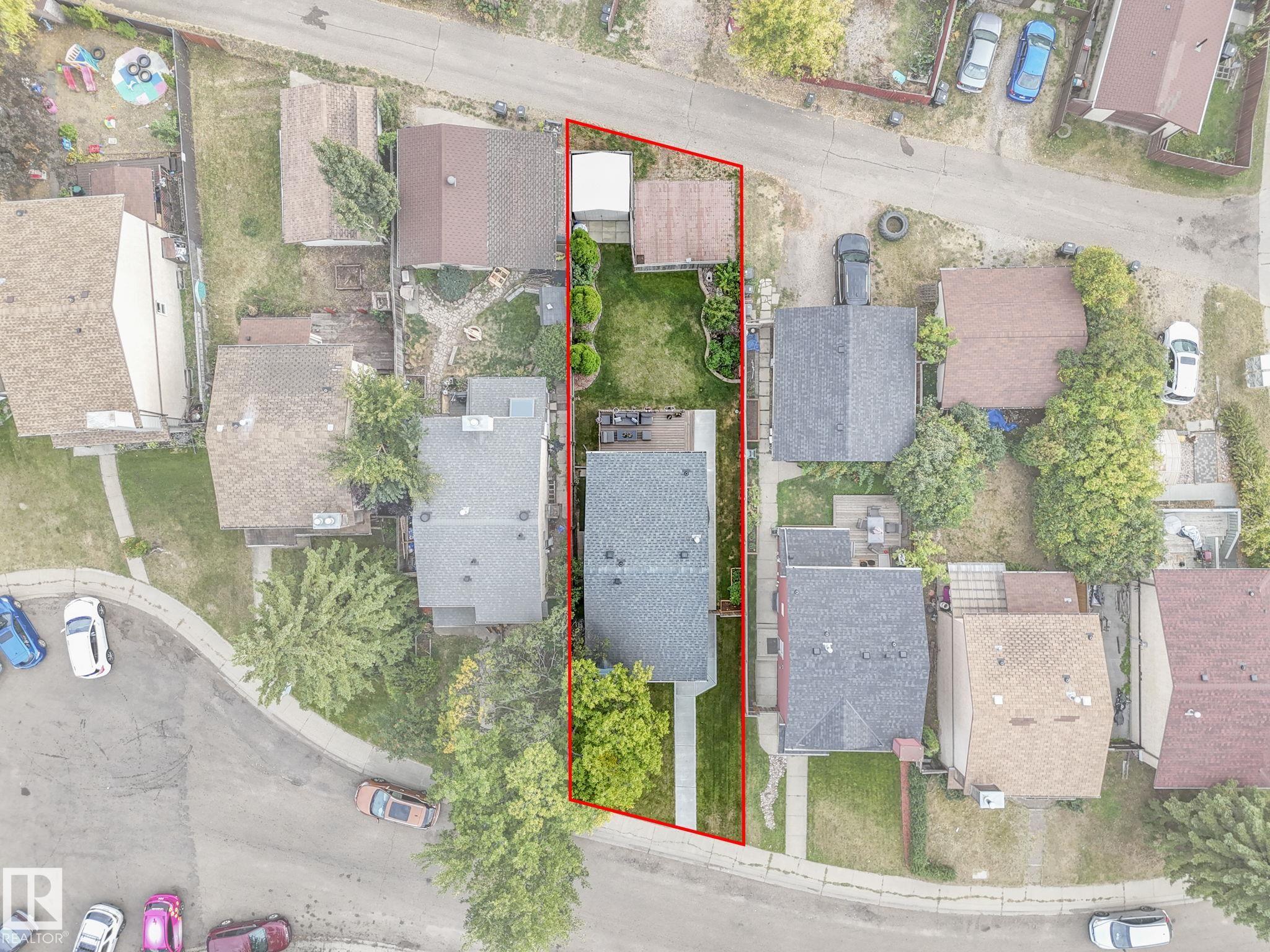 Photo 59 at 3515 42 Avenue NW, Kiniski Gardens, Edmonton