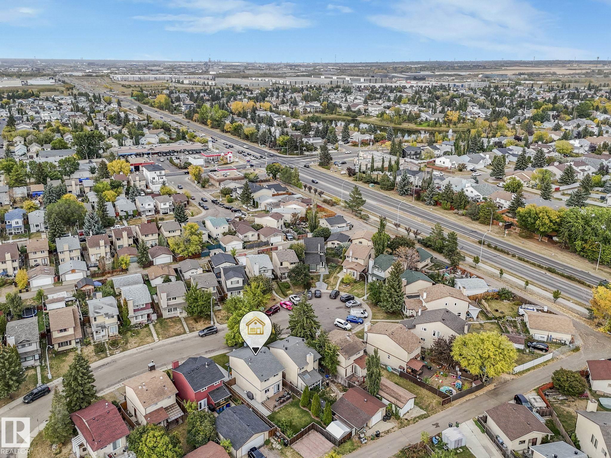 Photo 62 at 3515 42 Avenue NW, Kiniski Gardens, Edmonton