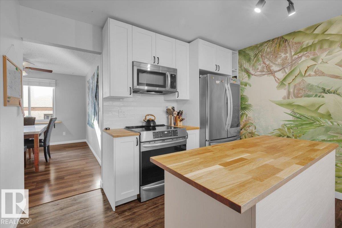 Photo 15 at 4318 38 Street NW, Kiniski Gardens, Edmonton