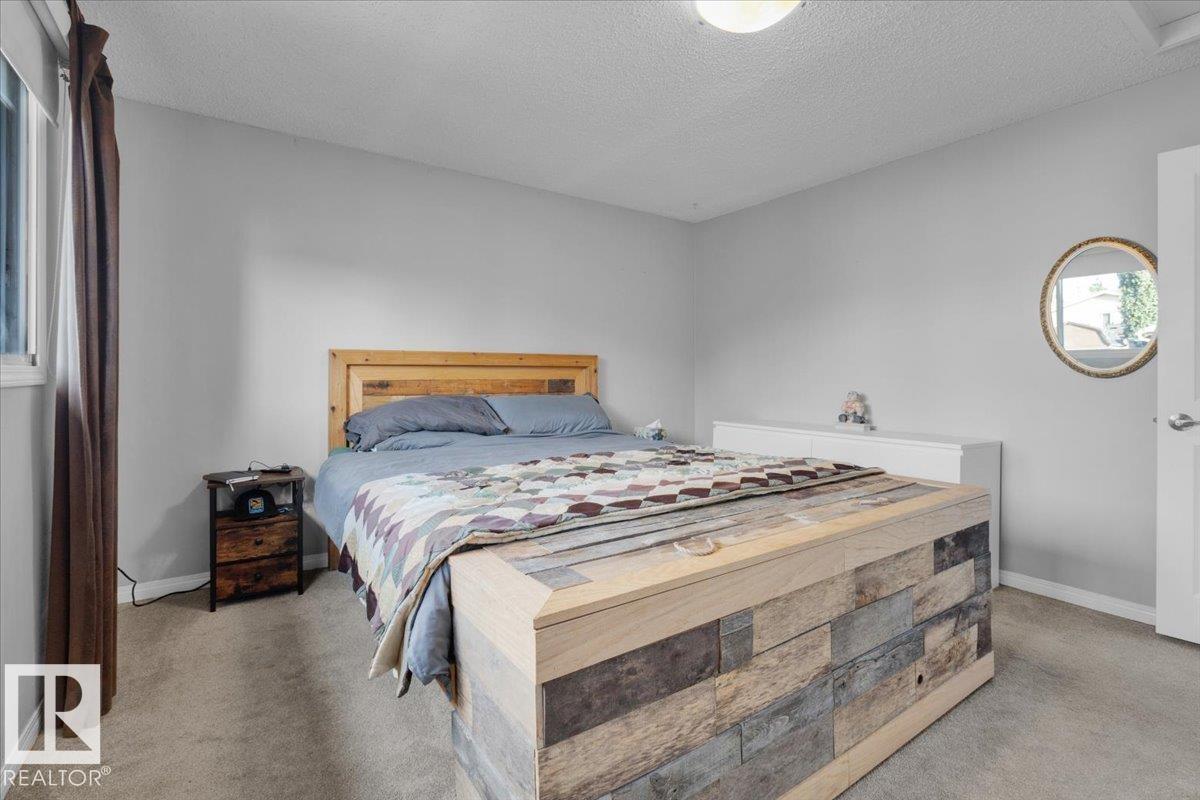 Photo 19 at 4318 38 Street NW, Kiniski Gardens, Edmonton