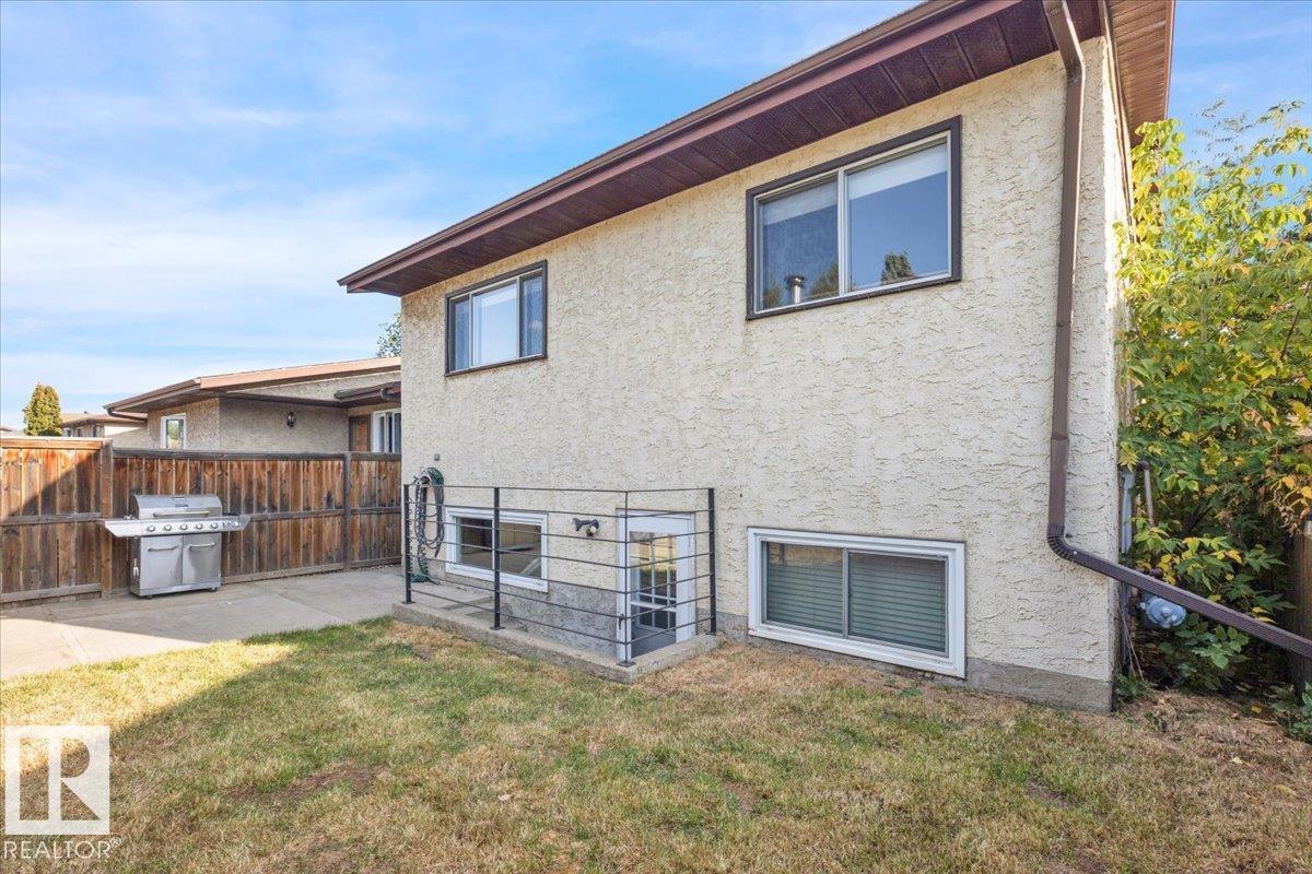 Photo 35 at 4318 38 Street NW, Kiniski Gardens, Edmonton