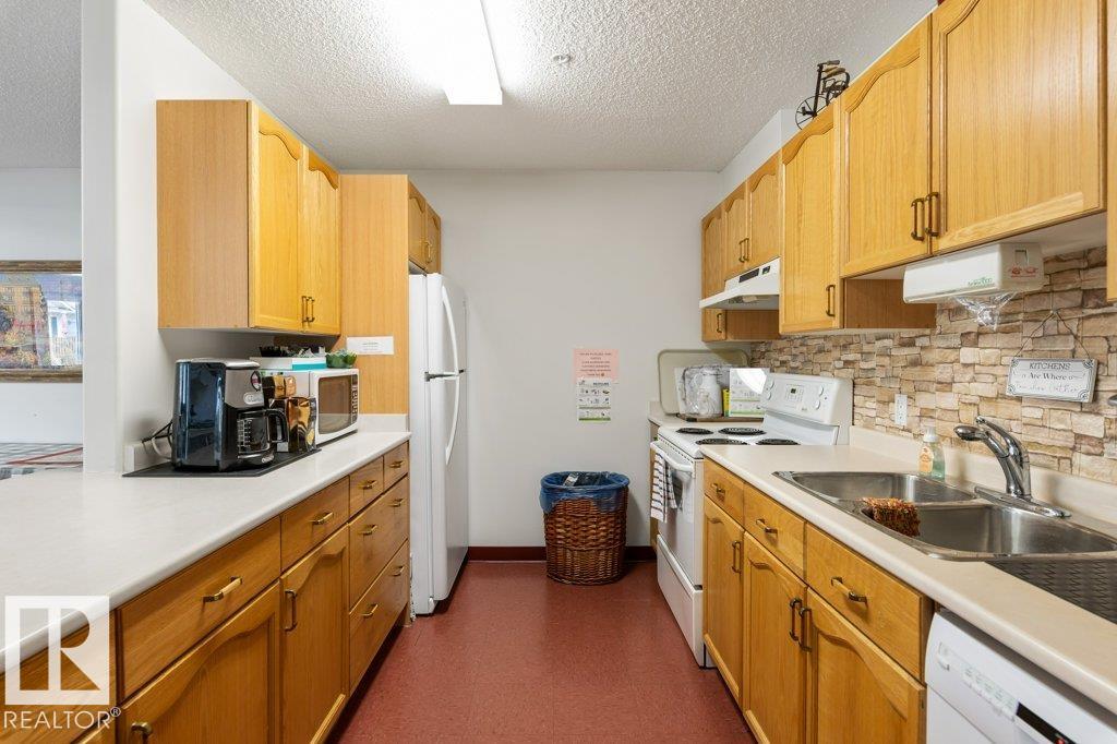 Photo 31 at 204 - 160 Kingswood Boulevard, Kingswood, St. Albert