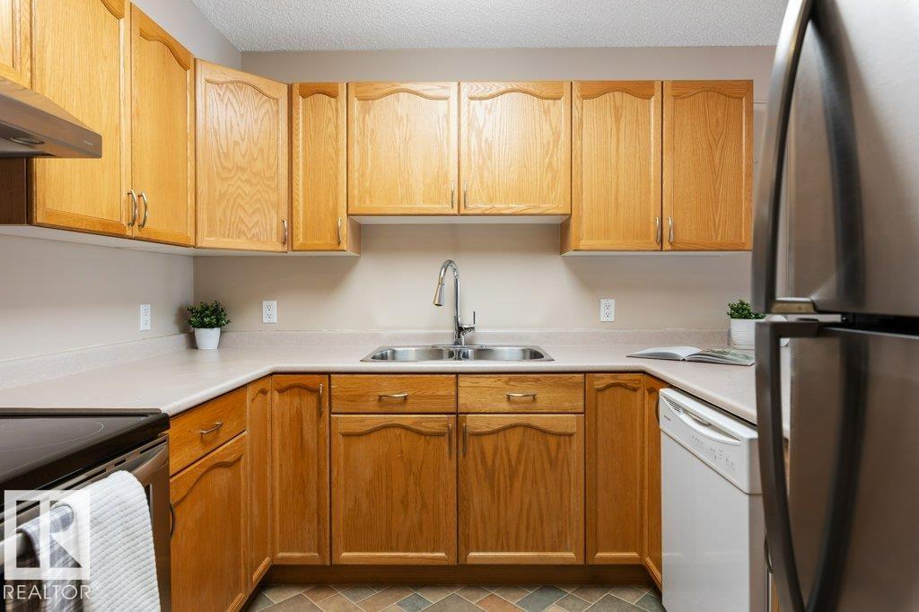 Photo 7 at 204 - 160 Kingswood Boulevard, Kingswood, St. Albert