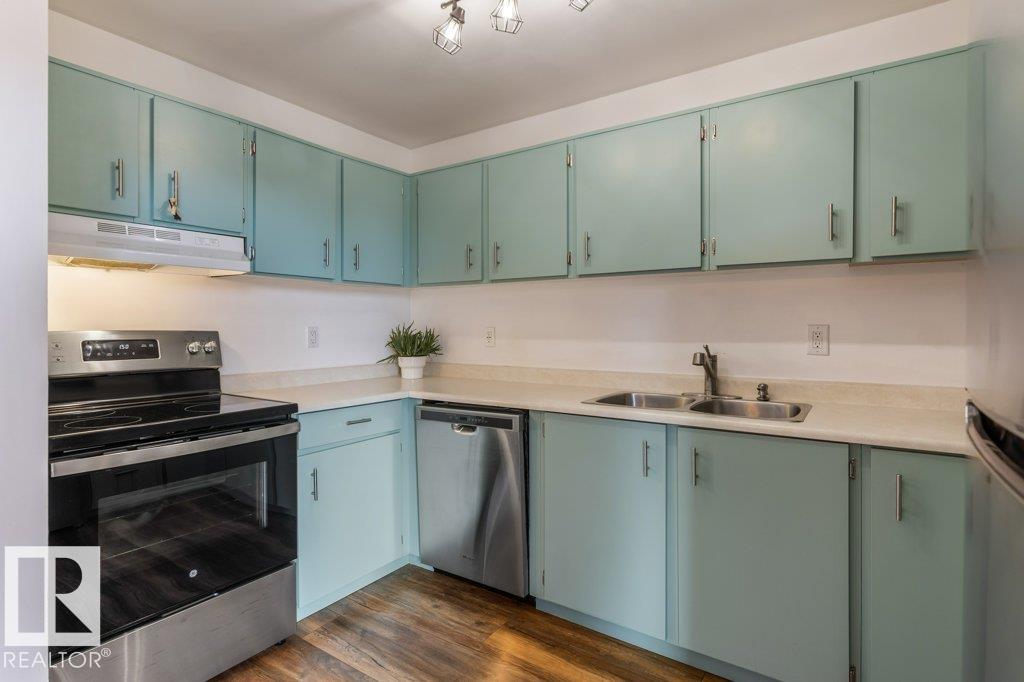 Photo 12 at 87 Woodcrest Avenue, Woodlands, St. Albert