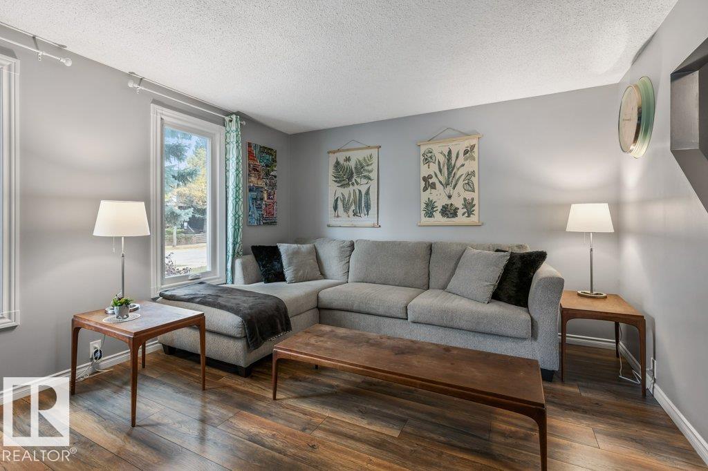 Photo 4 at 87 Woodcrest Avenue, Woodlands, St. Albert