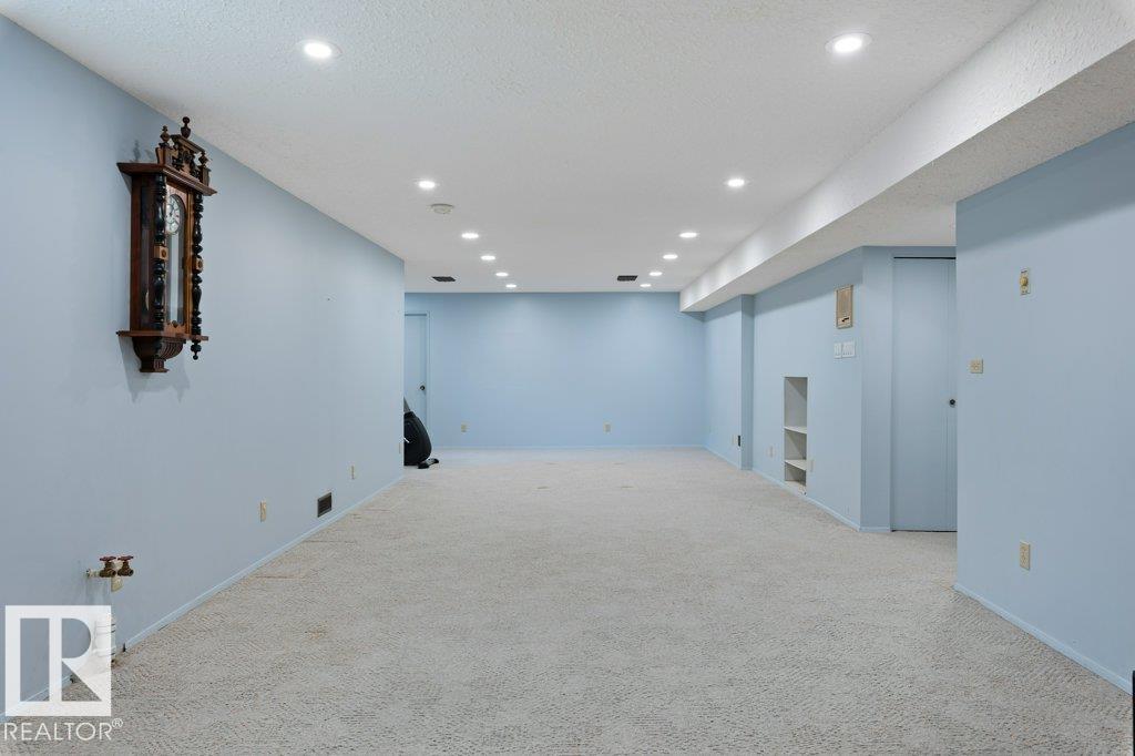 Photo 34 at 14 Windermere Crescent, Woodlands, St. Albert