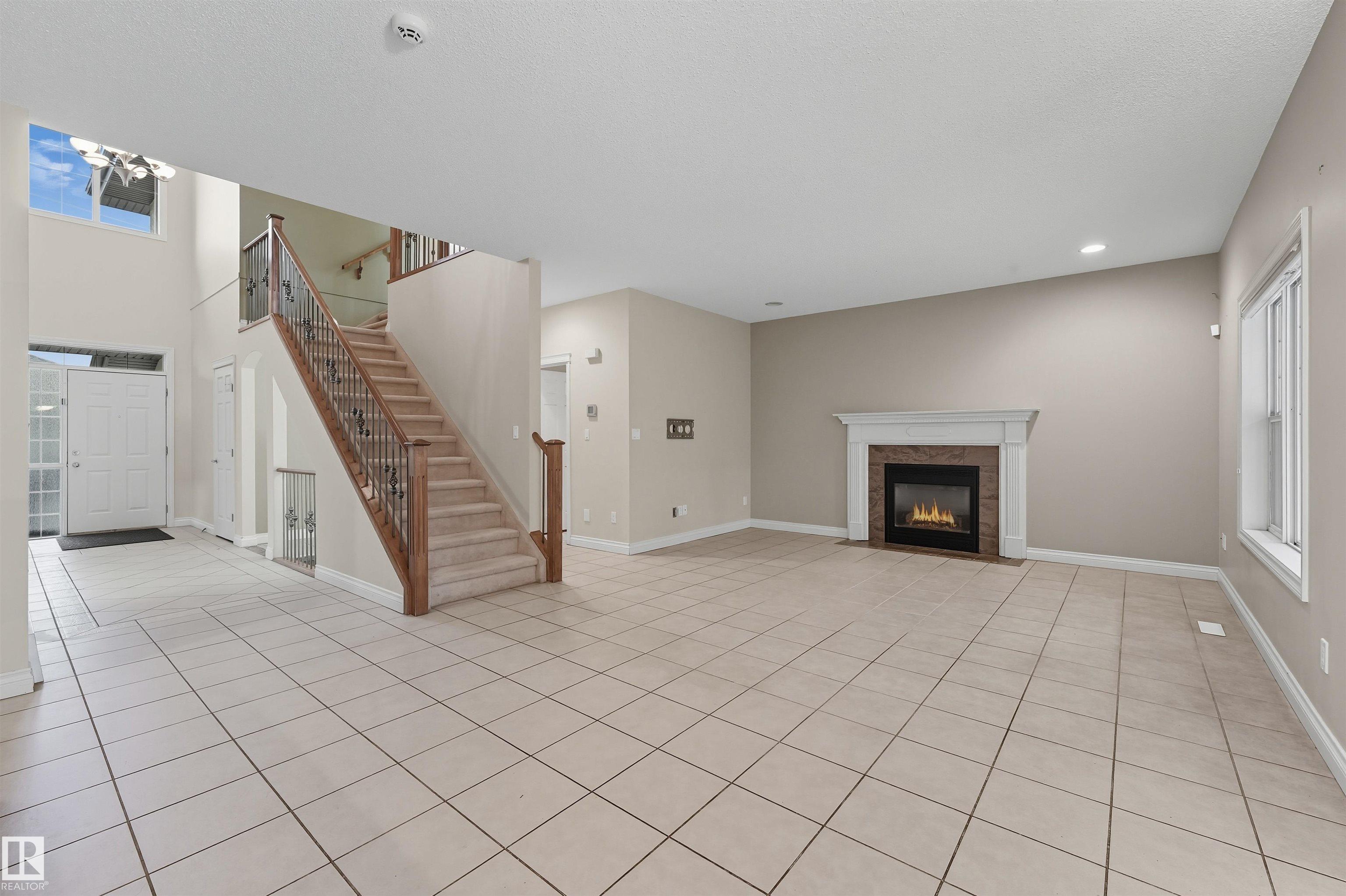Photo 12 at 976 Hollingsworth Bend NW, Hodgson, Edmonton
