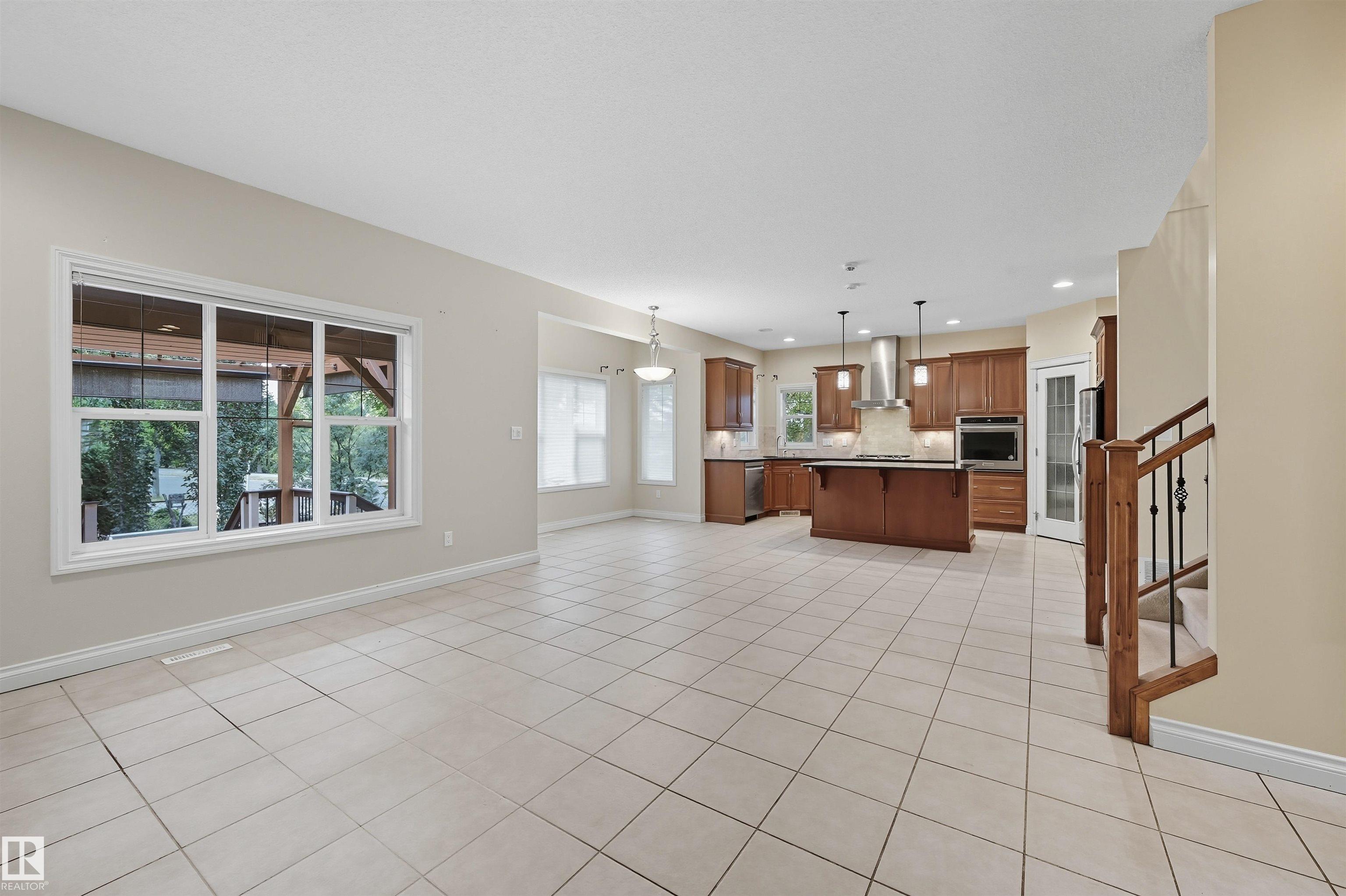 Photo 13 at 976 Hollingsworth Bend NW, Hodgson, Edmonton