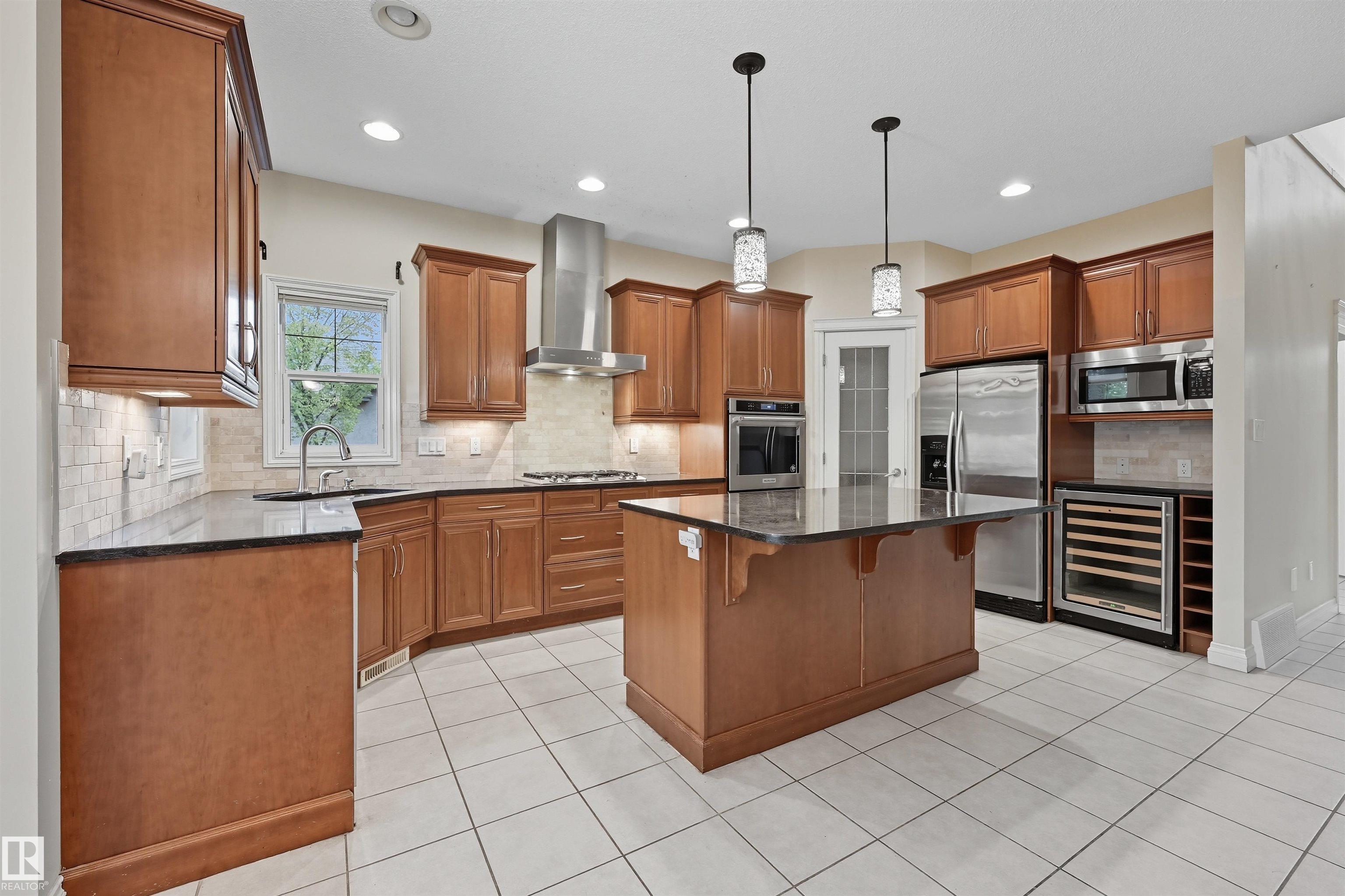 Photo 17 at 976 Hollingsworth Bend NW, Hodgson, Edmonton
