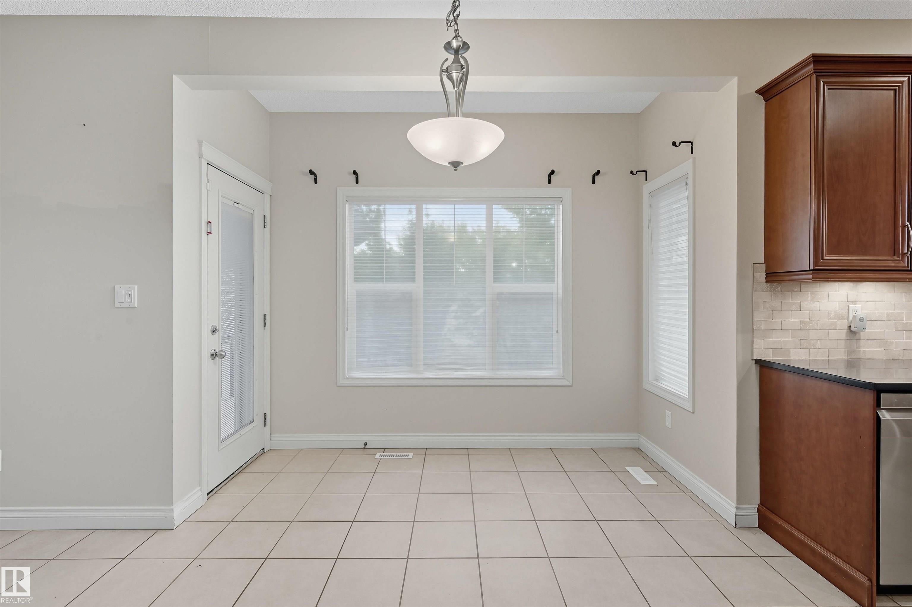 Photo 22 at 976 Hollingsworth Bend NW, Hodgson, Edmonton
