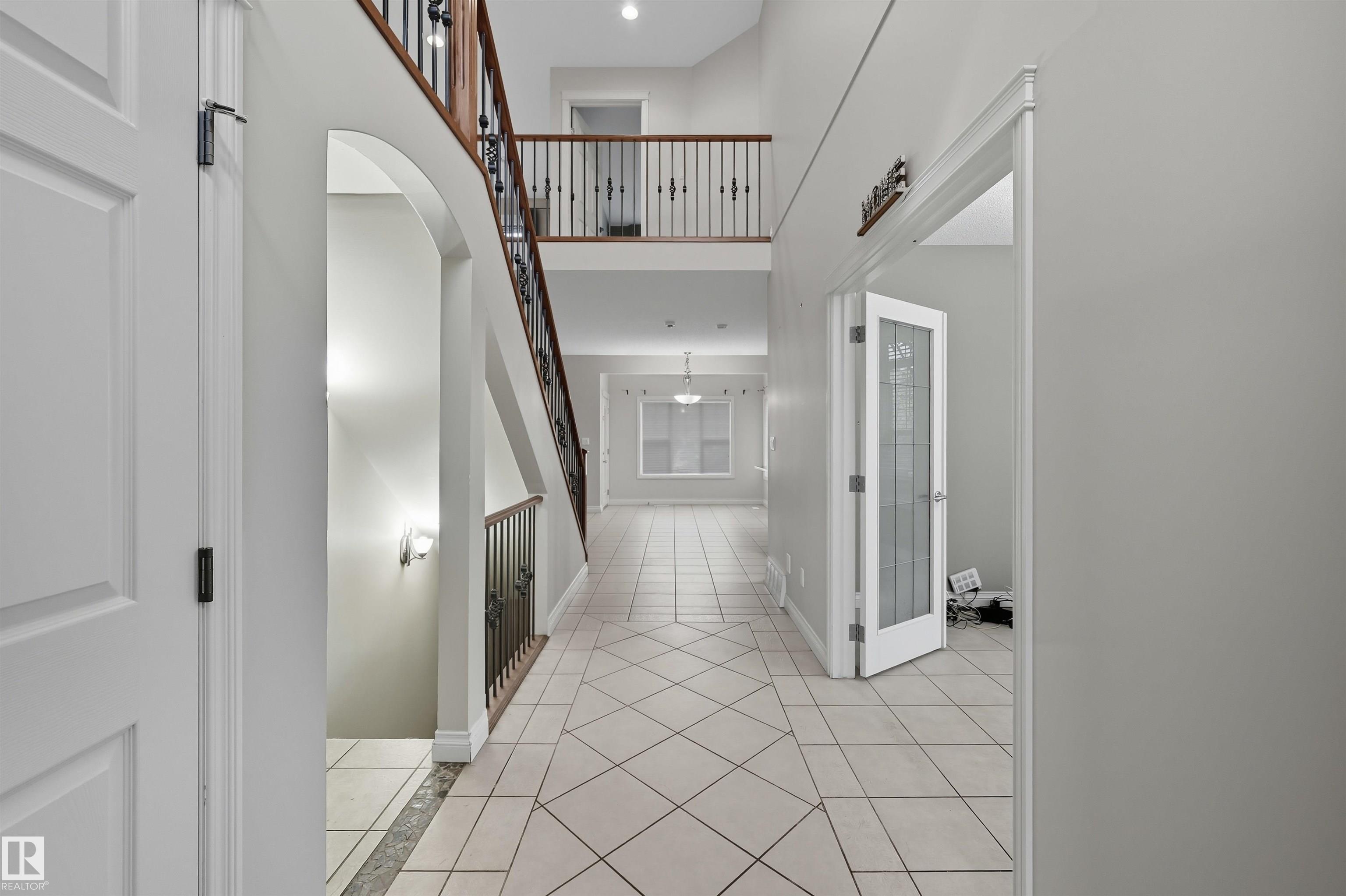 Photo 4 at 976 Hollingsworth Bend NW, Hodgson, Edmonton
