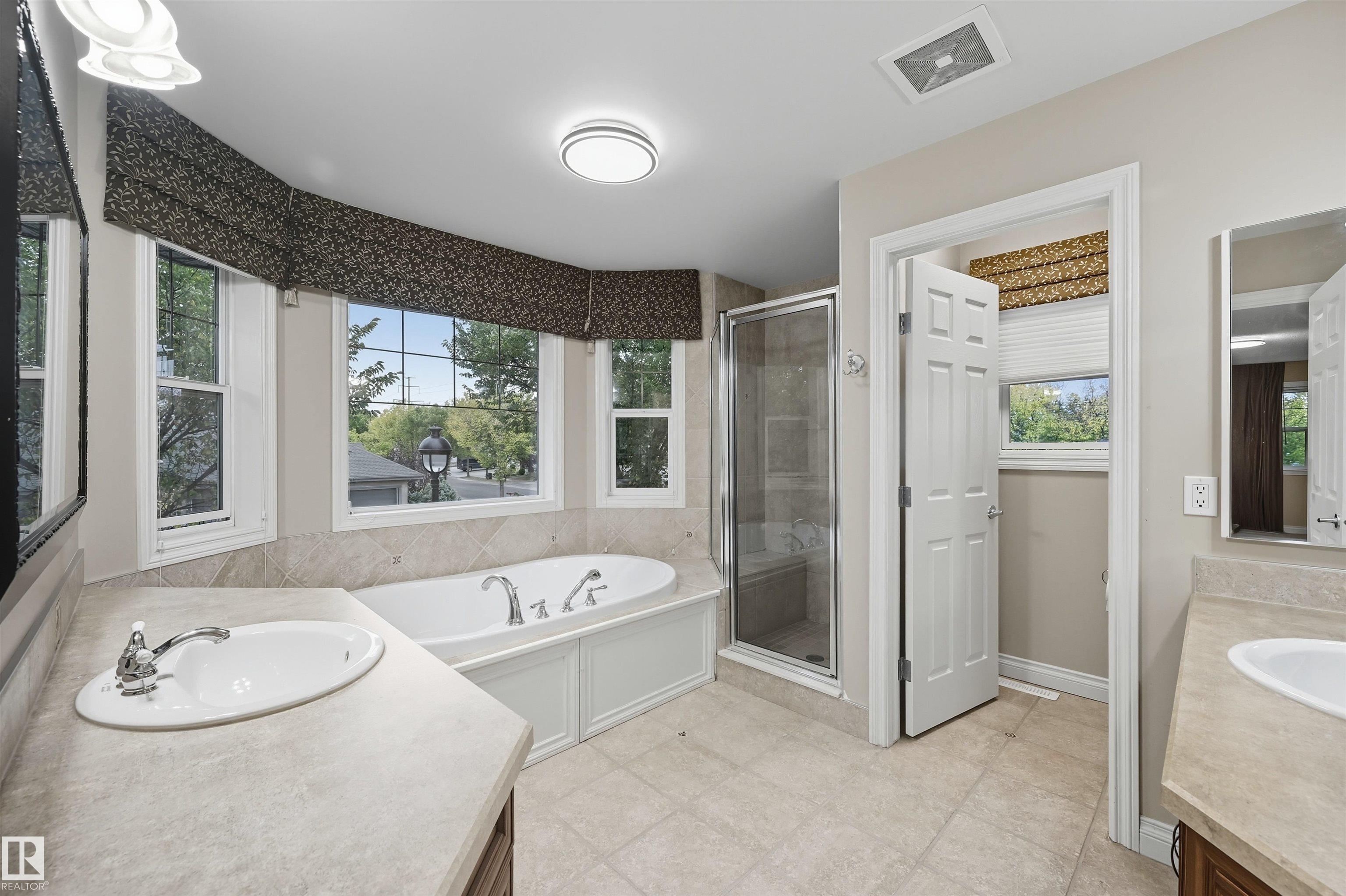 Photo 36 at 976 Hollingsworth Bend NW, Hodgson, Edmonton