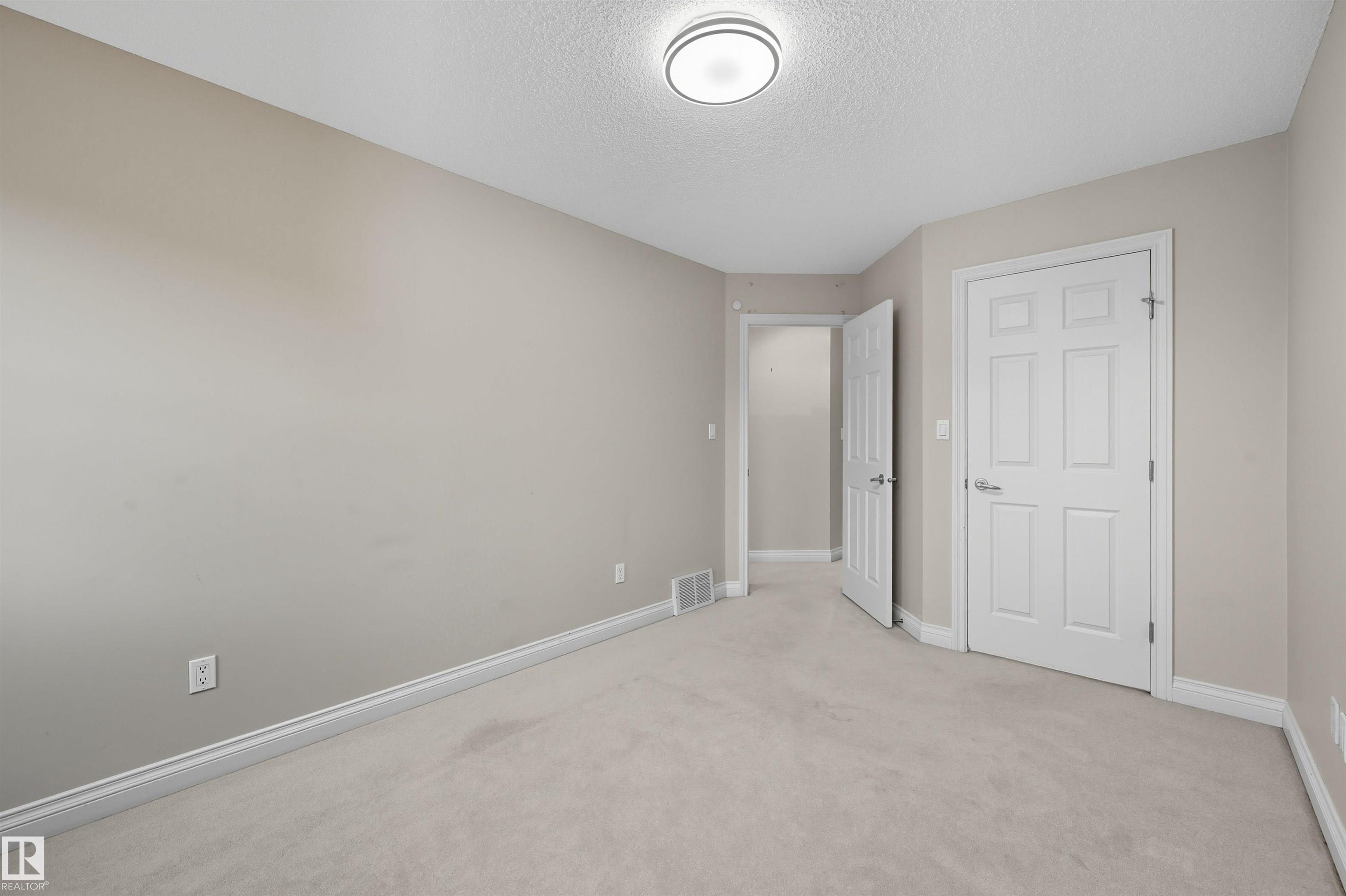 Photo 41 at 976 Hollingsworth Bend NW, Hodgson, Edmonton