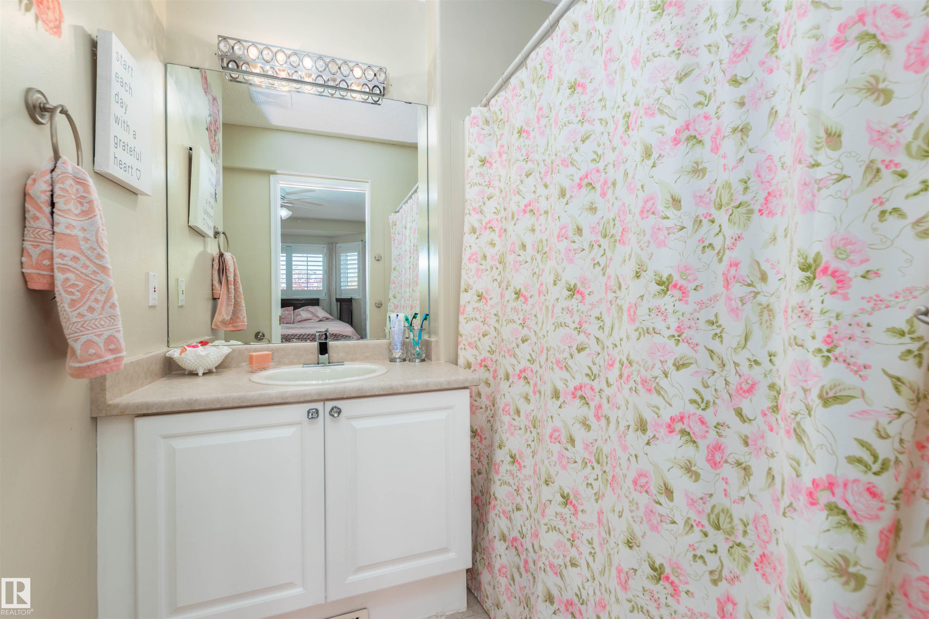 Photo 25 at 955 Normandy Lane, Nottingham, Sherwood Park