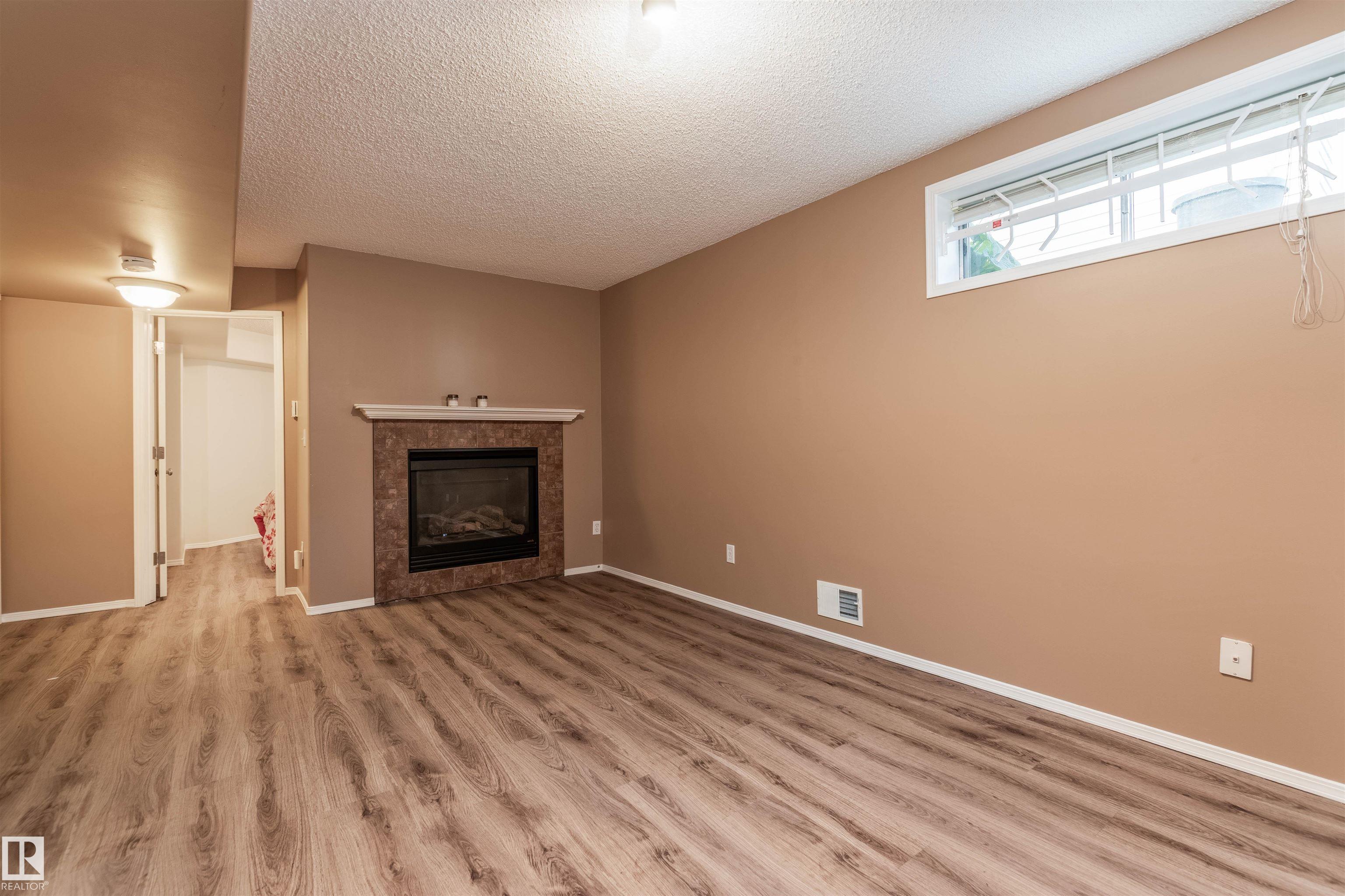 Photo 27 at 955 Normandy Lane, Nottingham, Sherwood Park