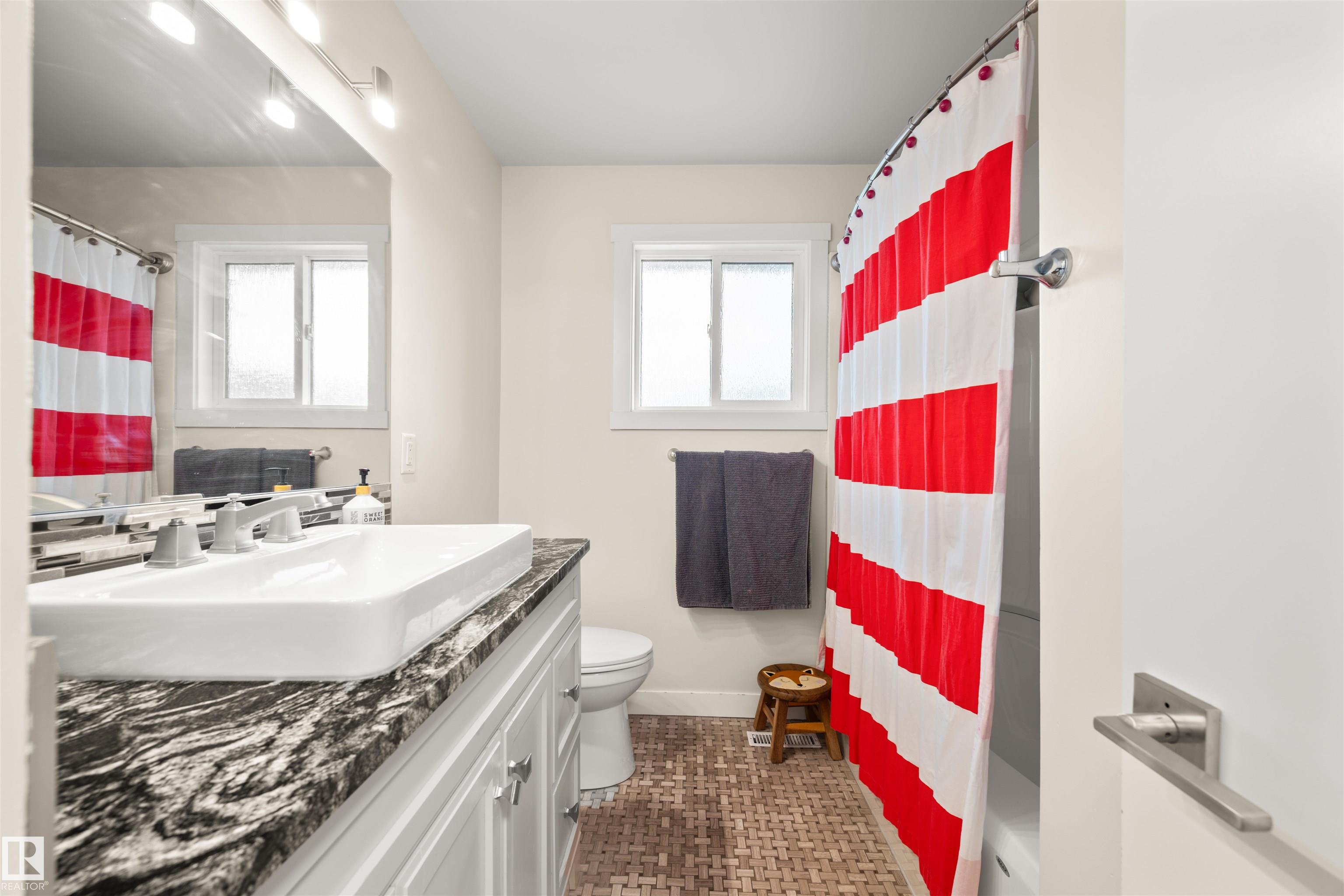 Photo 12 at 8608 Connors Road NW, Strathearn, Edmonton