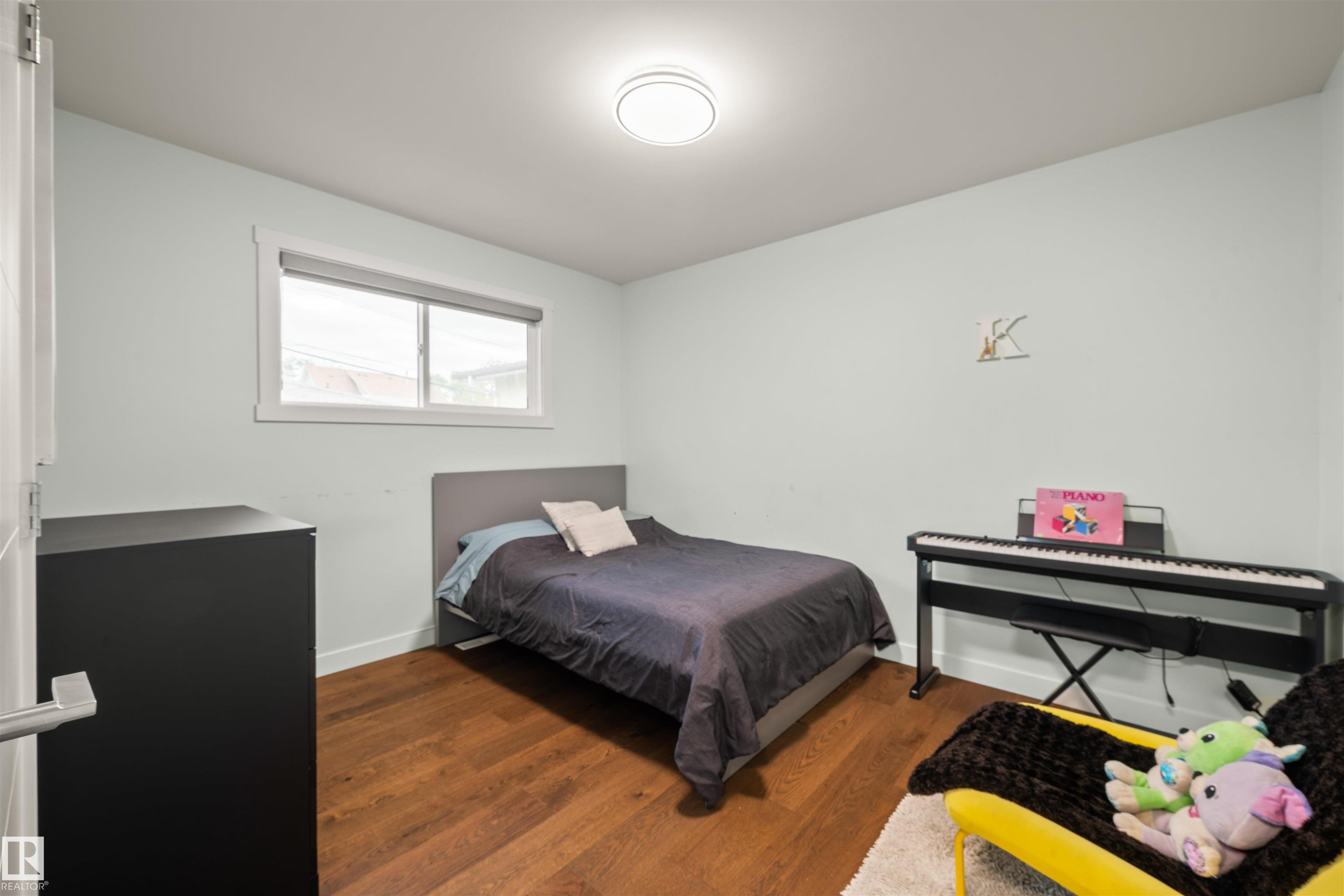 Photo 13 at 8608 Connors Road NW, Strathearn, Edmonton