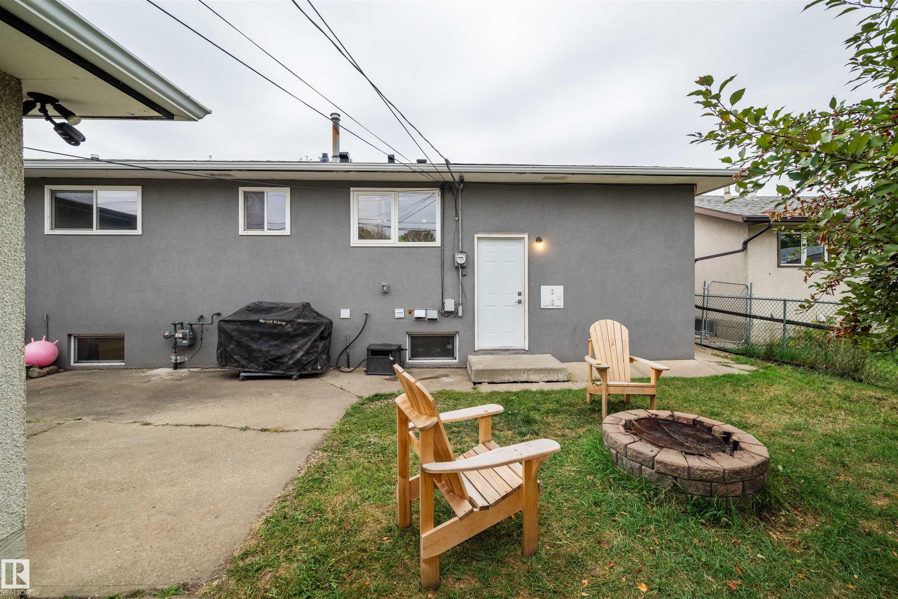 Photo 32 at 8608 Connors Road NW, Strathearn, Edmonton