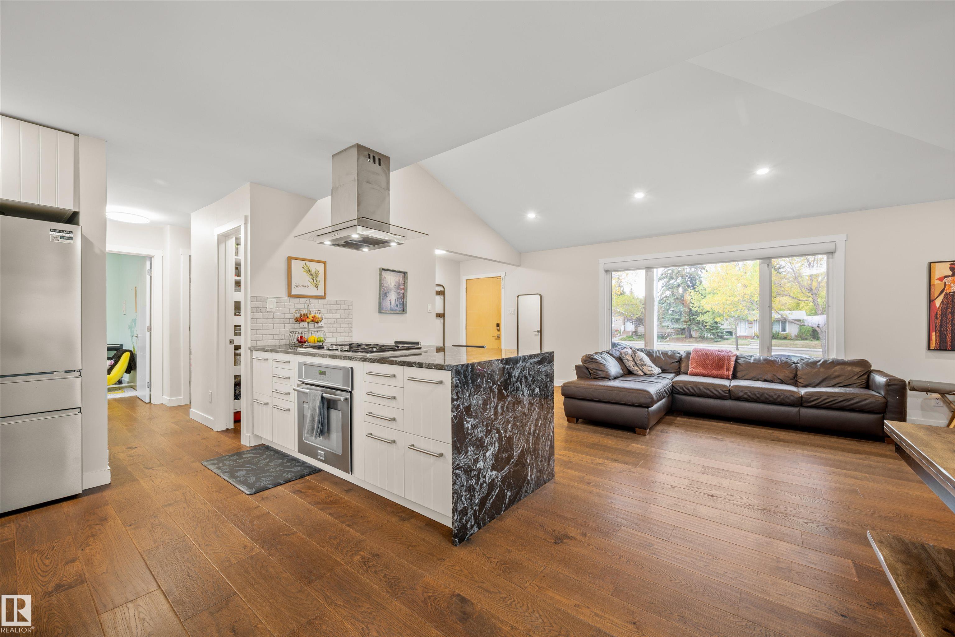 Photo 8 at 8608 Connors Road NW, Strathearn, Edmonton