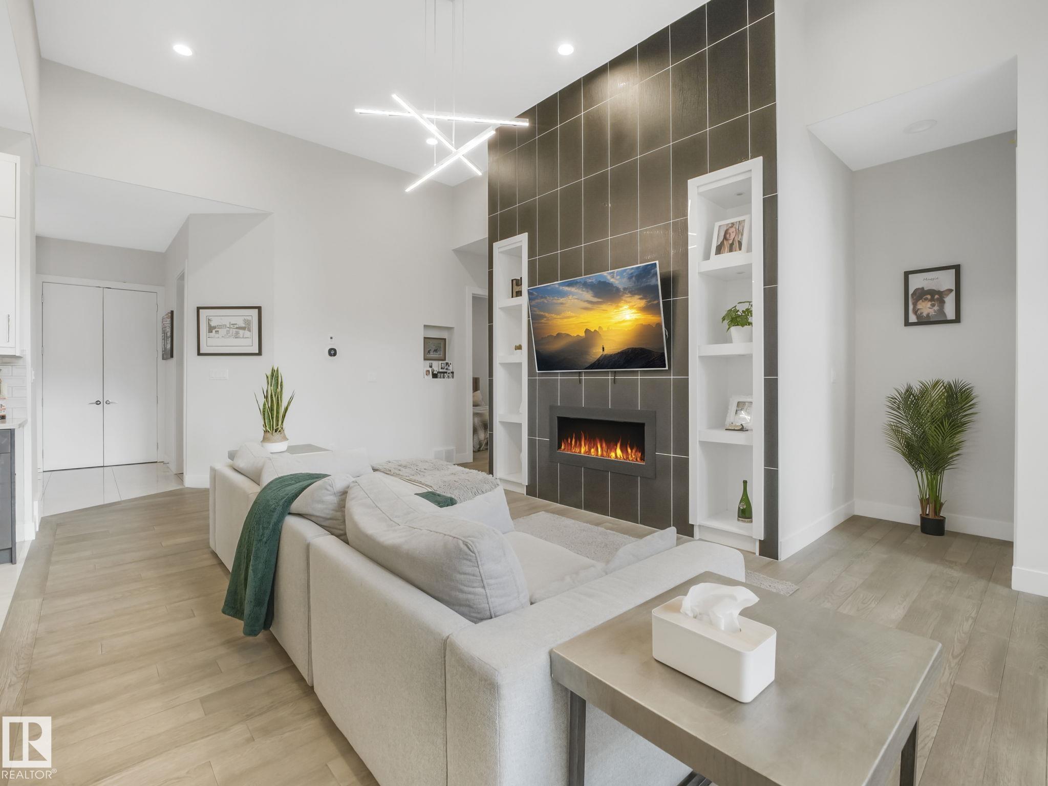Photo 12 at 63 Woods Place, Windrose, Leduc
