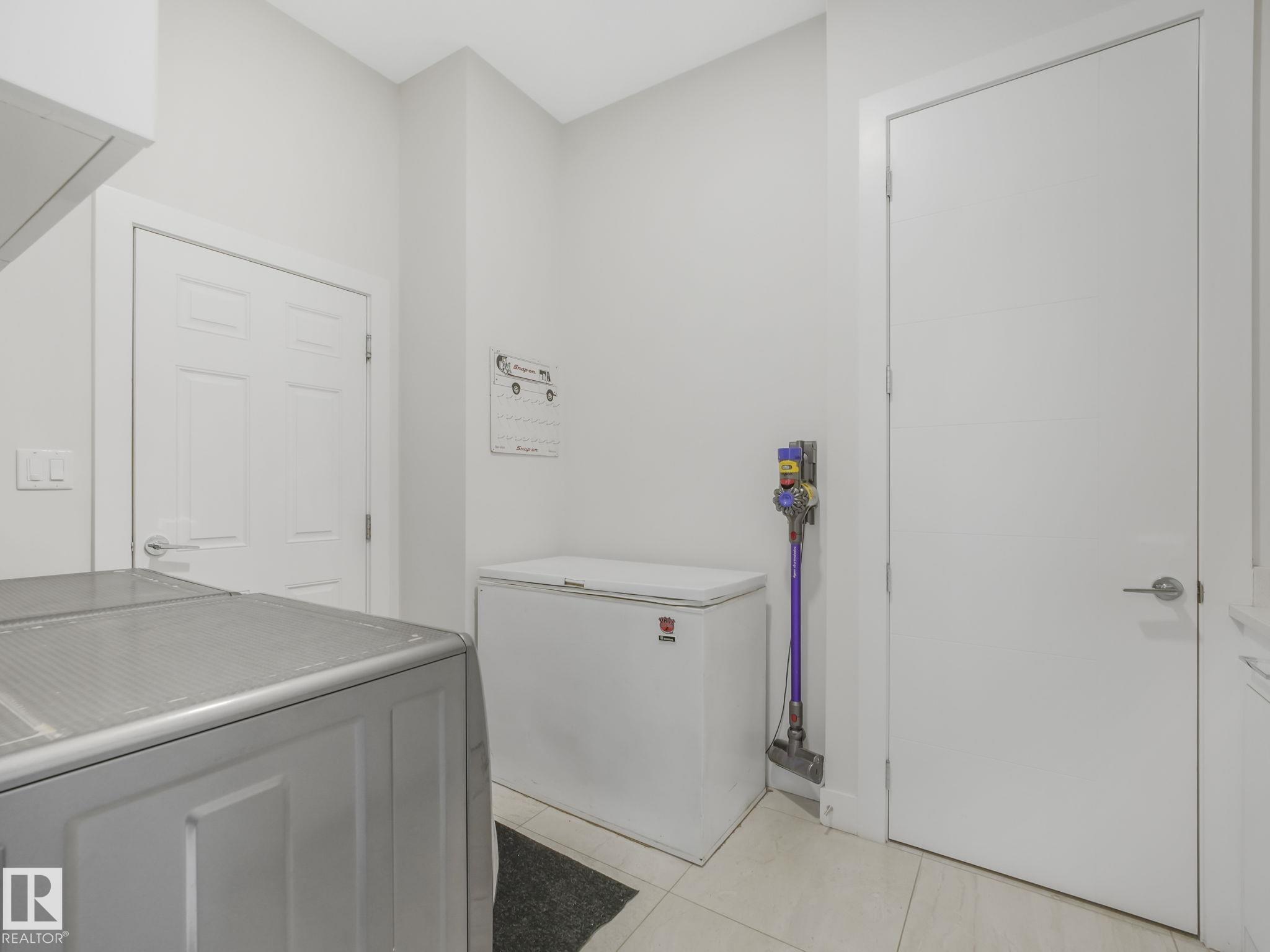 Photo 26 at 63 Woods Place, Windrose, Leduc