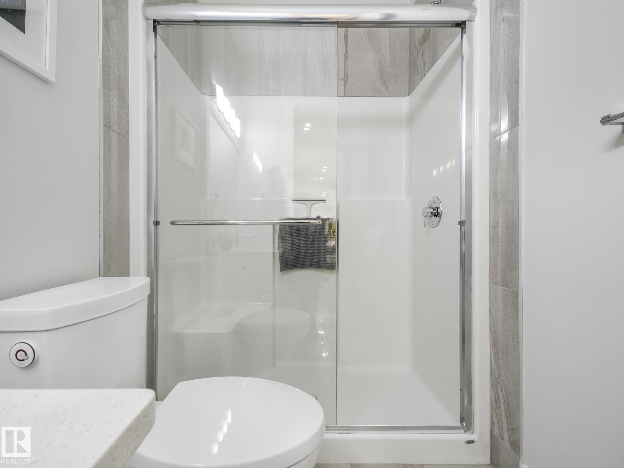 Photo 30 at 63 Woods Place, Windrose, Leduc