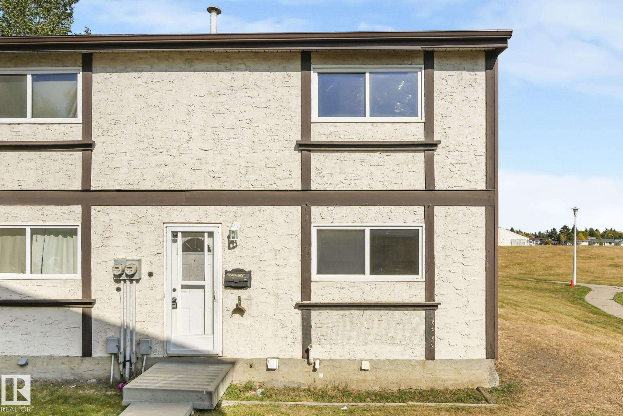 1280 Lakewood Road W NW, Tipaskan, Edmonton 