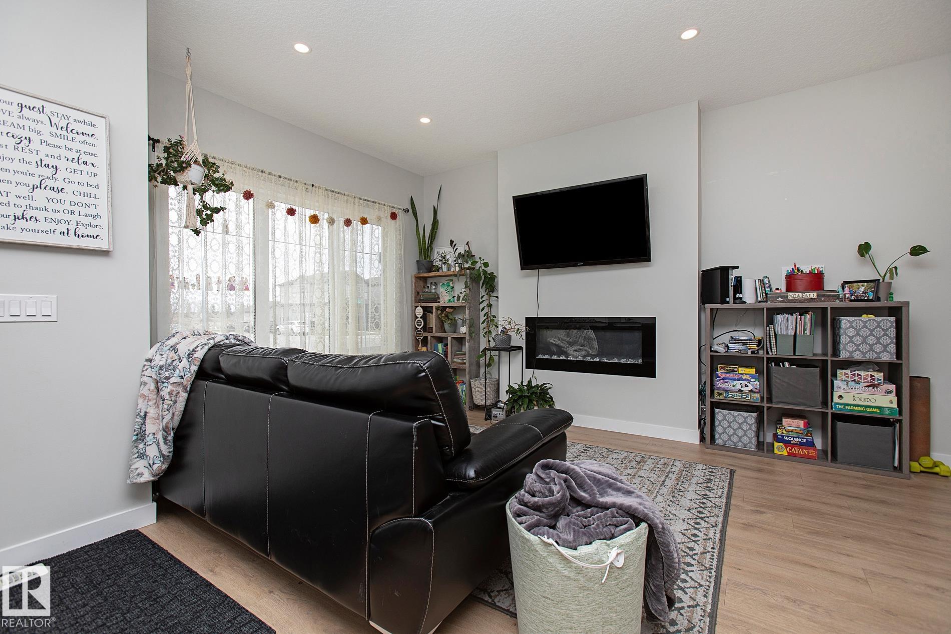 Photo 17 at 41 Sienna Boulevard, Sienna, Fort Saskatchewan