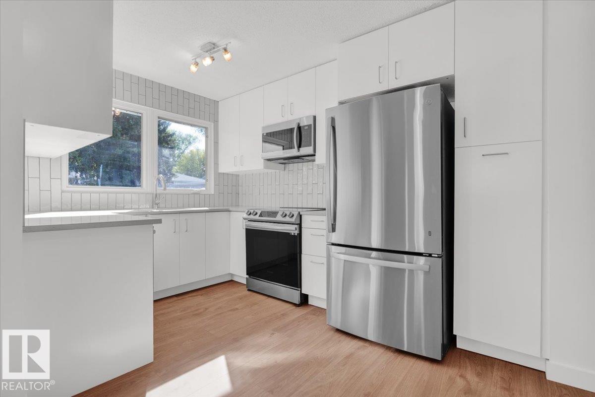 Photo 15 at 21 Fernwood Crescent, Forest Lawn, St. Albert