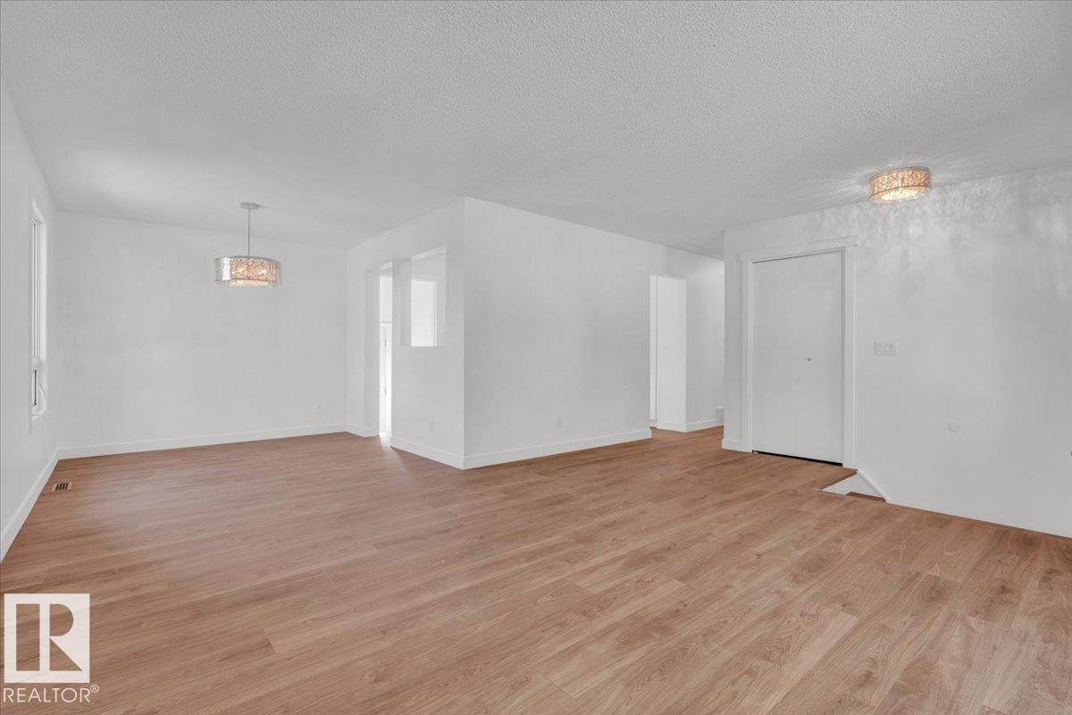 Photo 10 at 21 Fernwood Crescent, Forest Lawn, St. Albert
