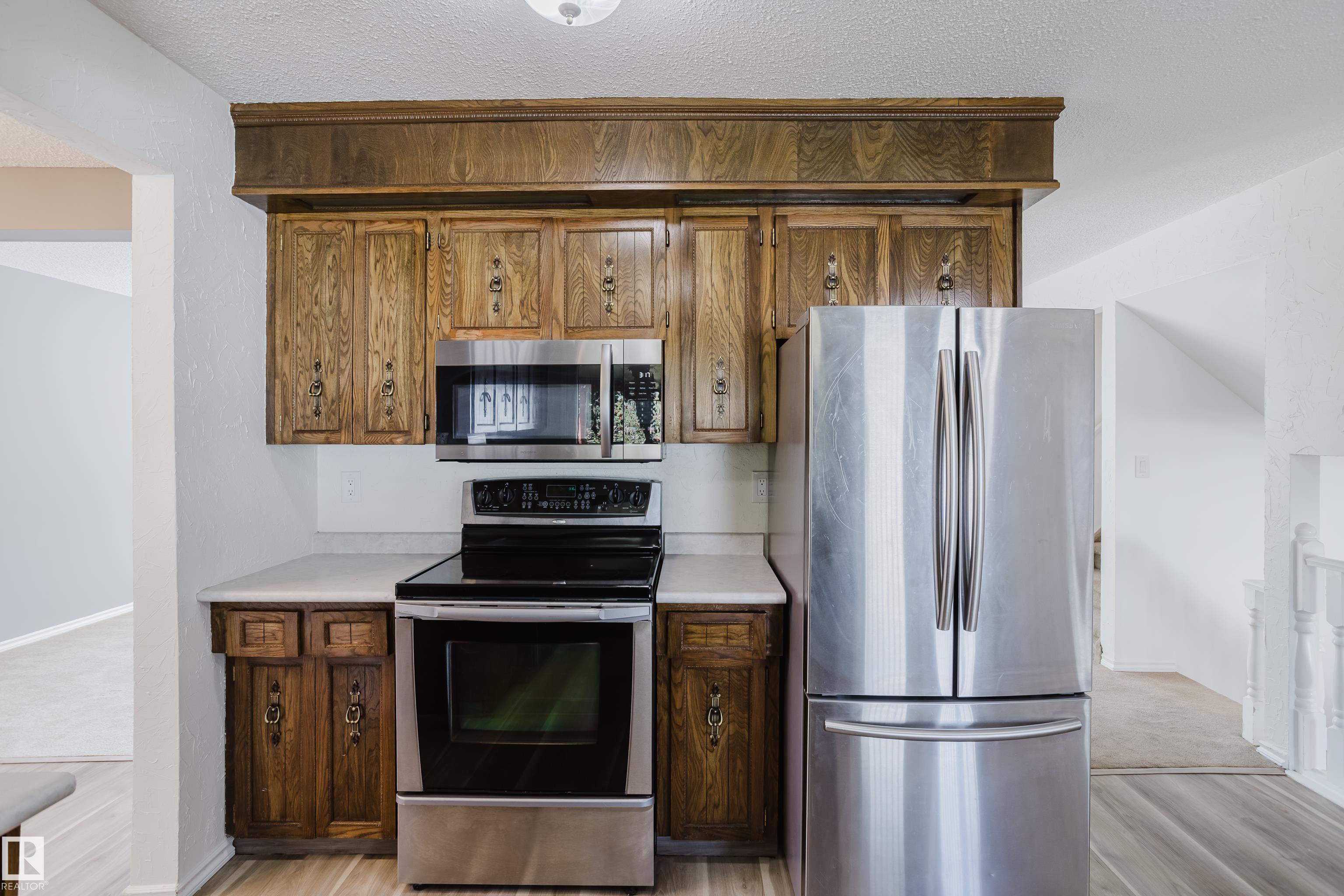 Photo 28 at 4102 43a Avenue, South Park, Leduc