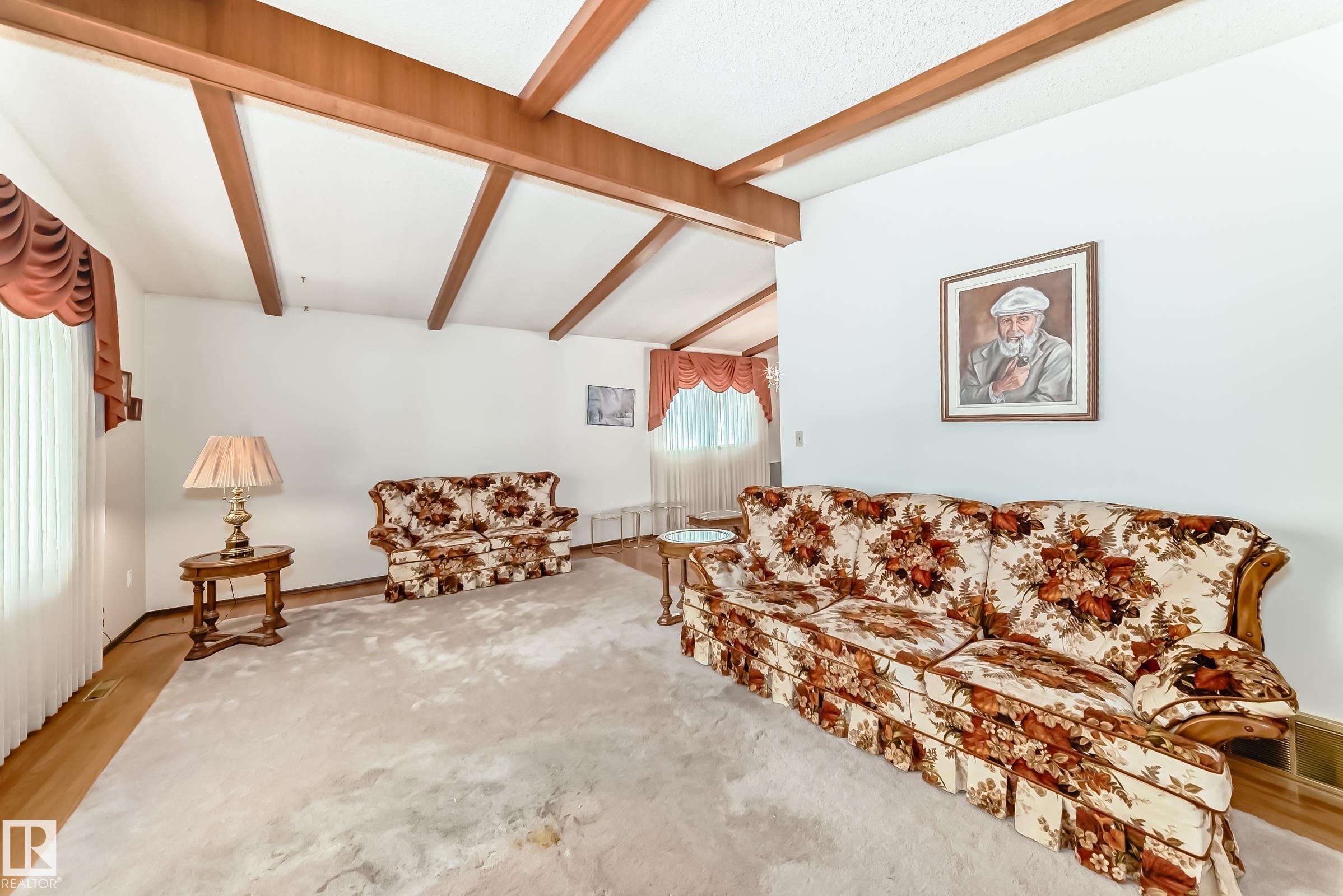 Photo 19 at 70 Fleetwood Crescent, Forest Lawn, St. Albert