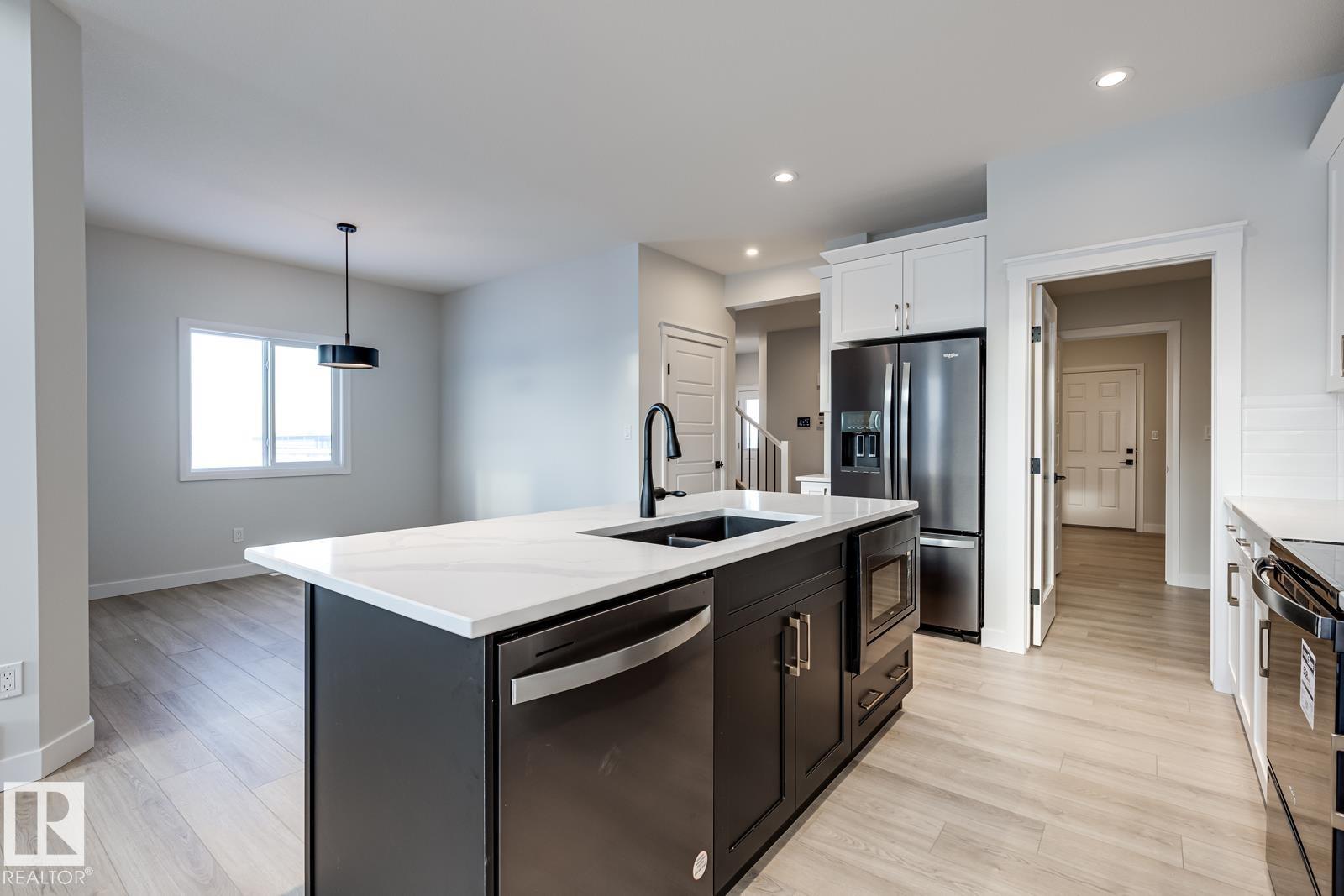 Photo 10 at 3719 42 Avenue, Triomphe Estates, Beaumont